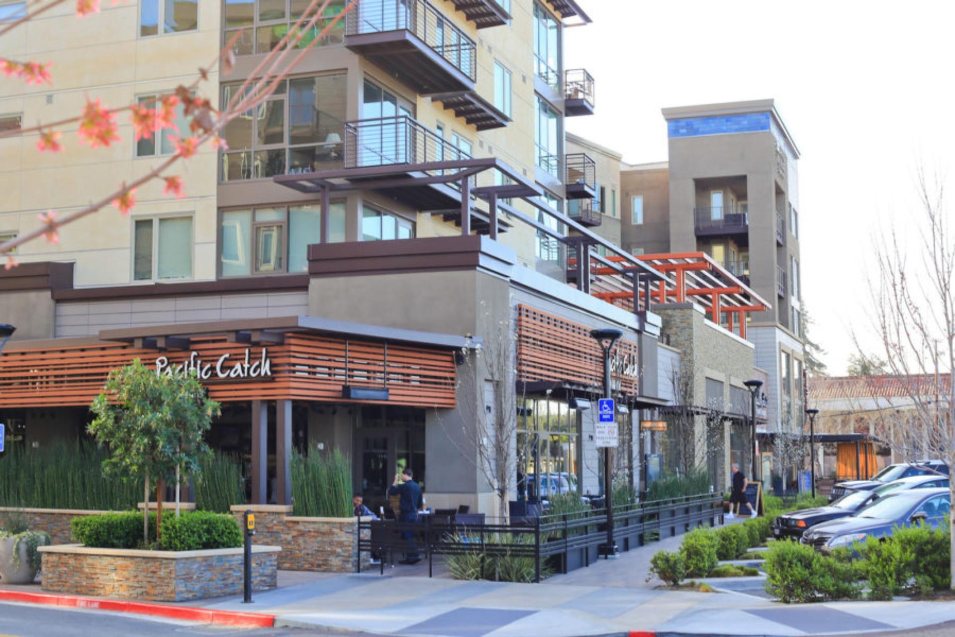 Indoor/Outdoor Patio Dining
