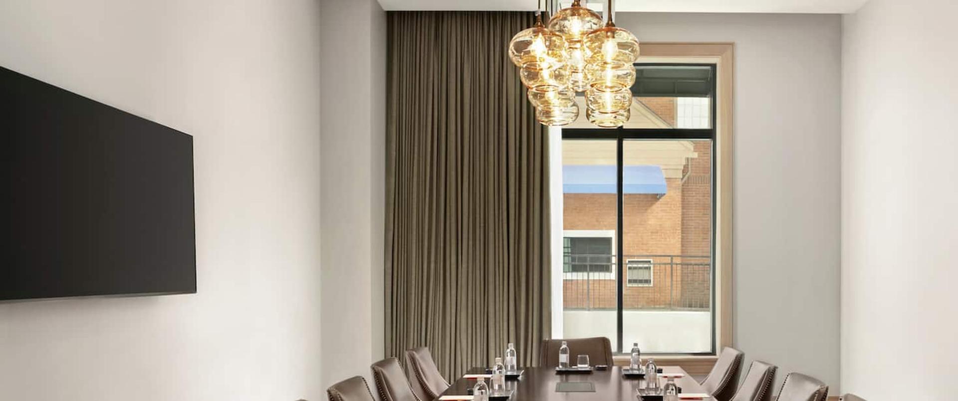 Maury Boardroom