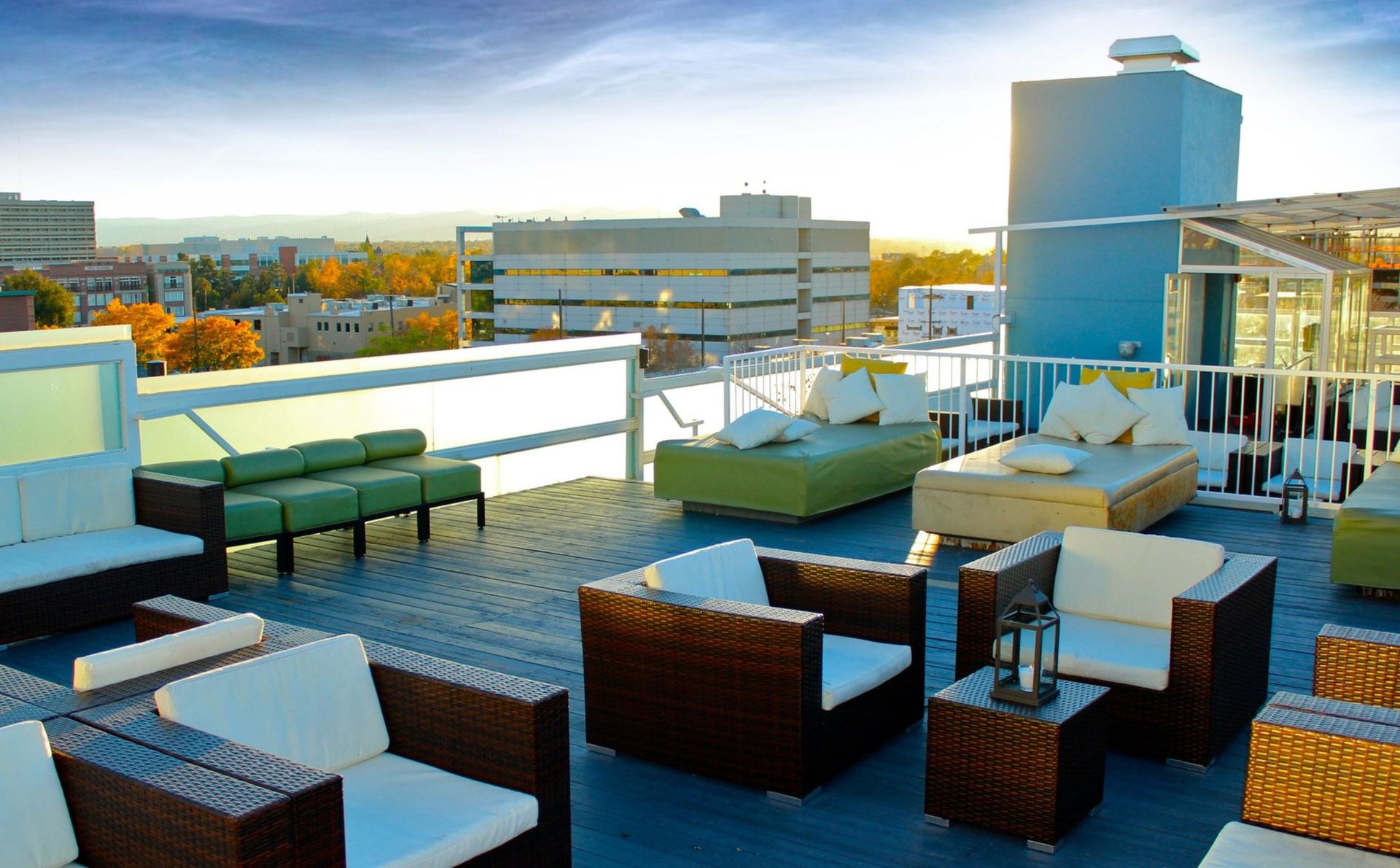 Rooftop (5th floor)