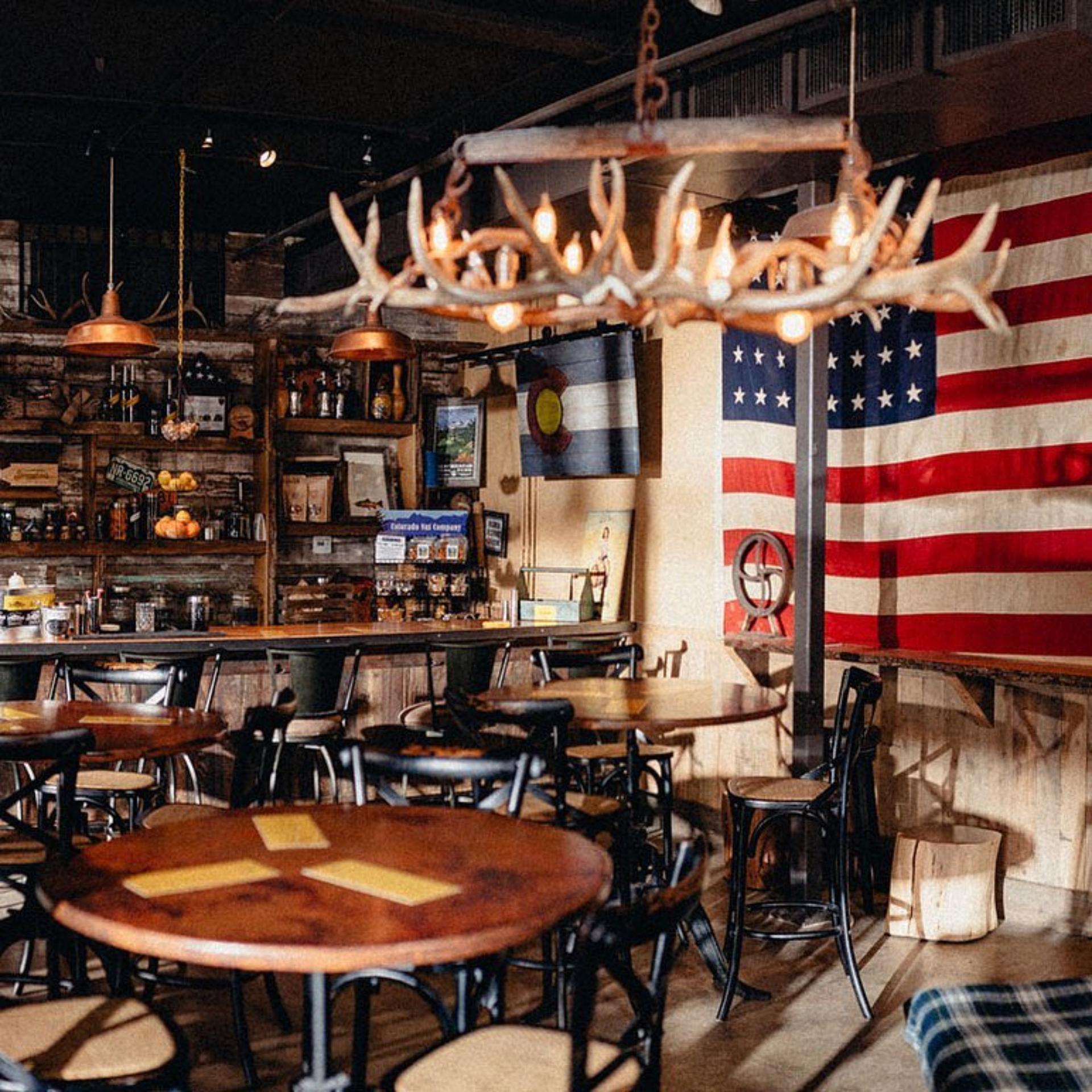 Distillery Lounge