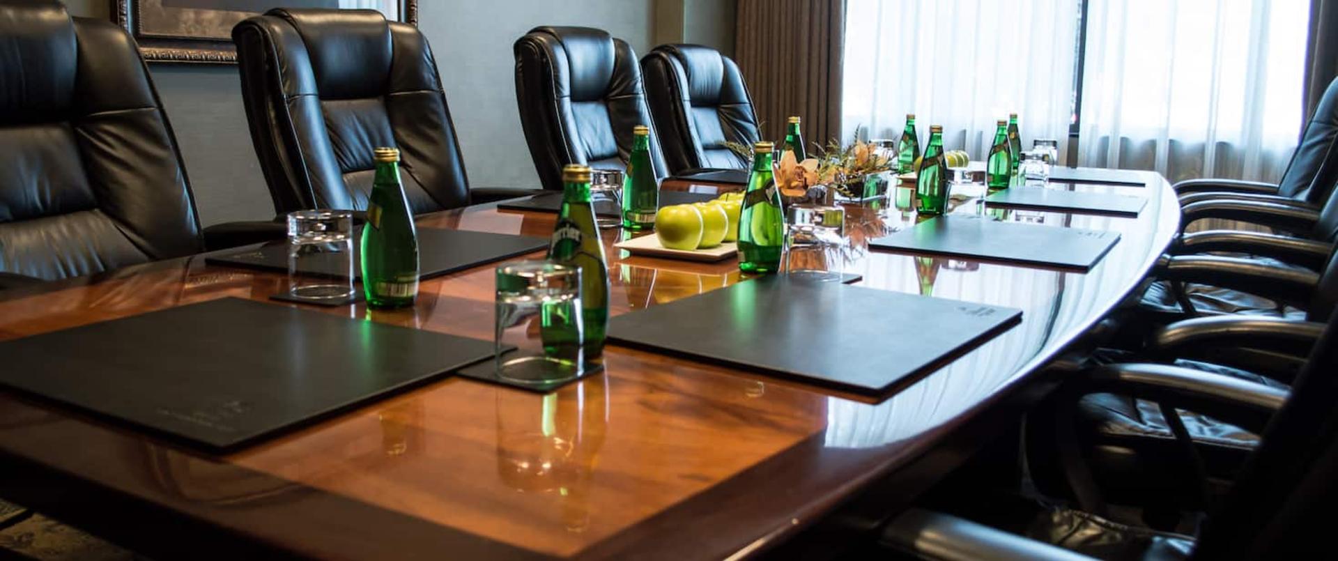 Meeting Room 2 - Drake