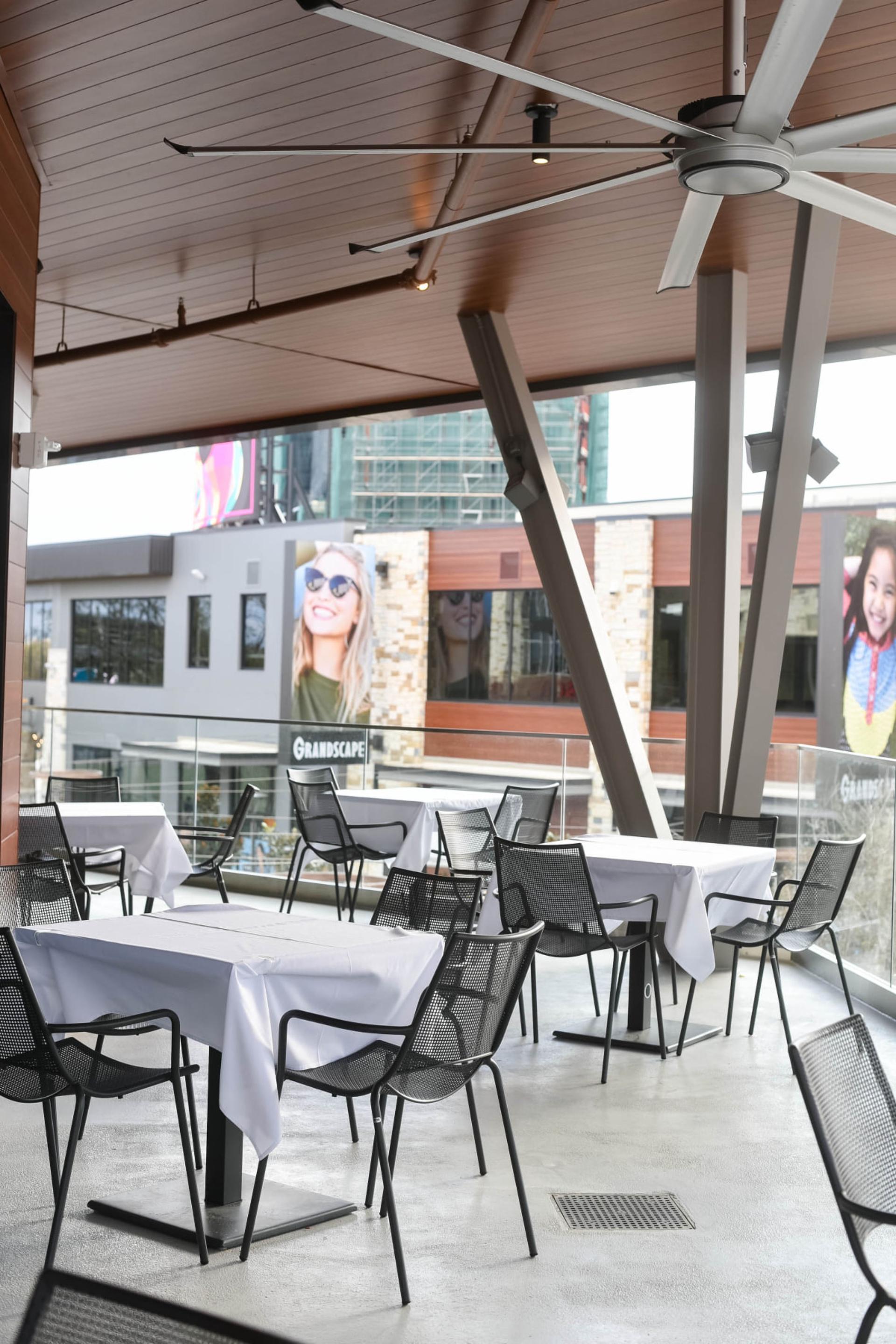 Grandscape Room Patio