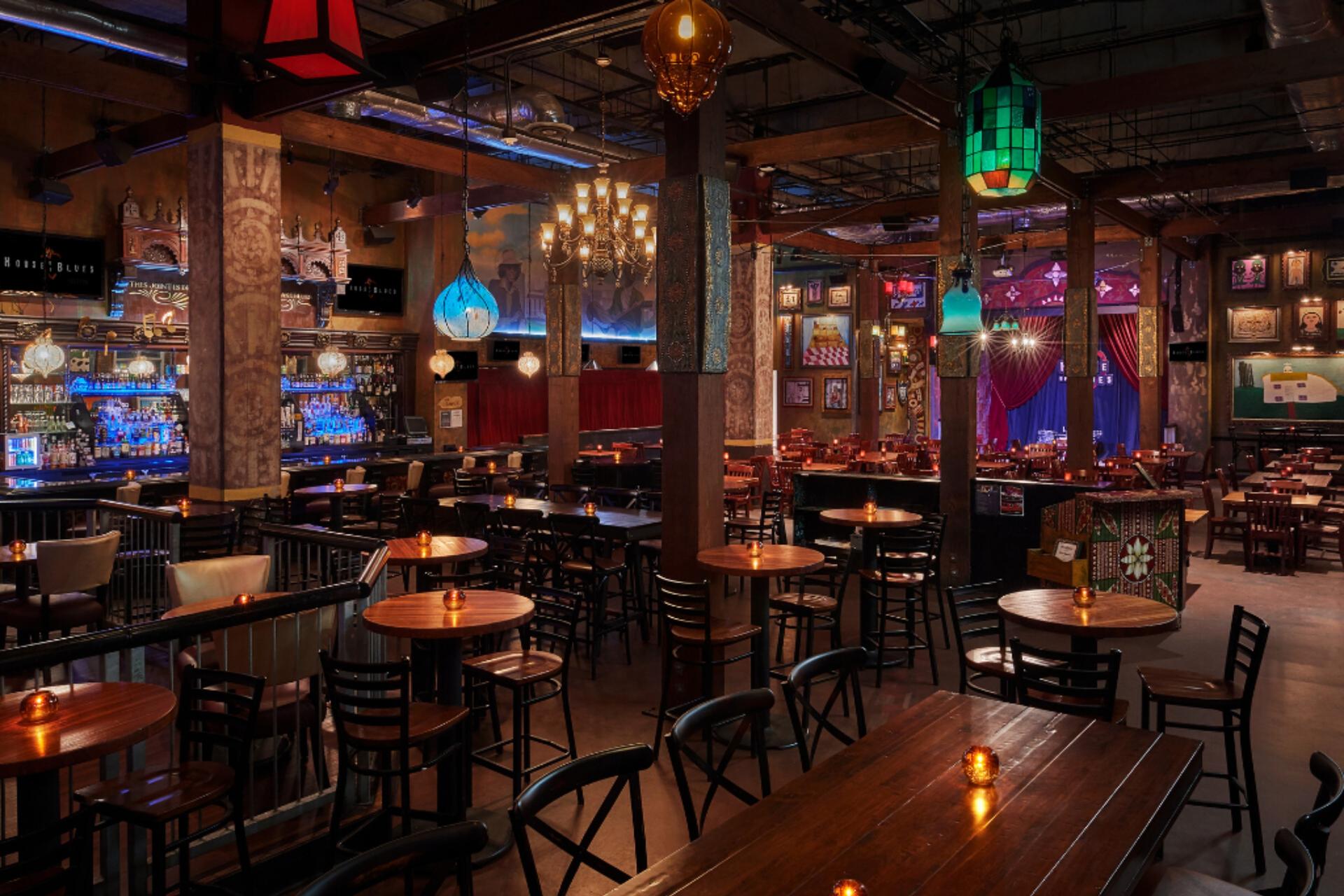 Restaurant Main Dining