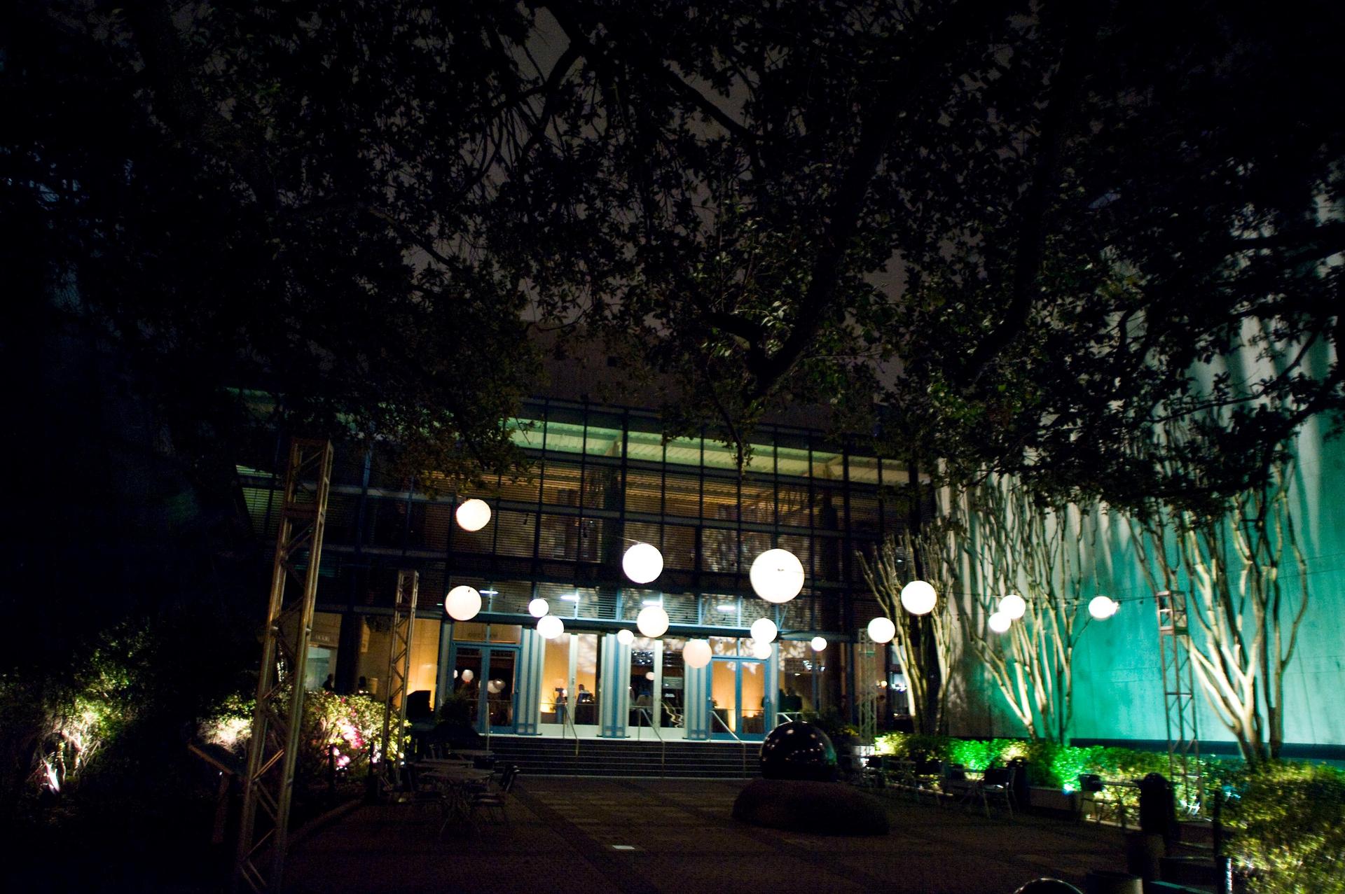 Cockrell Butterfly Center Lobby