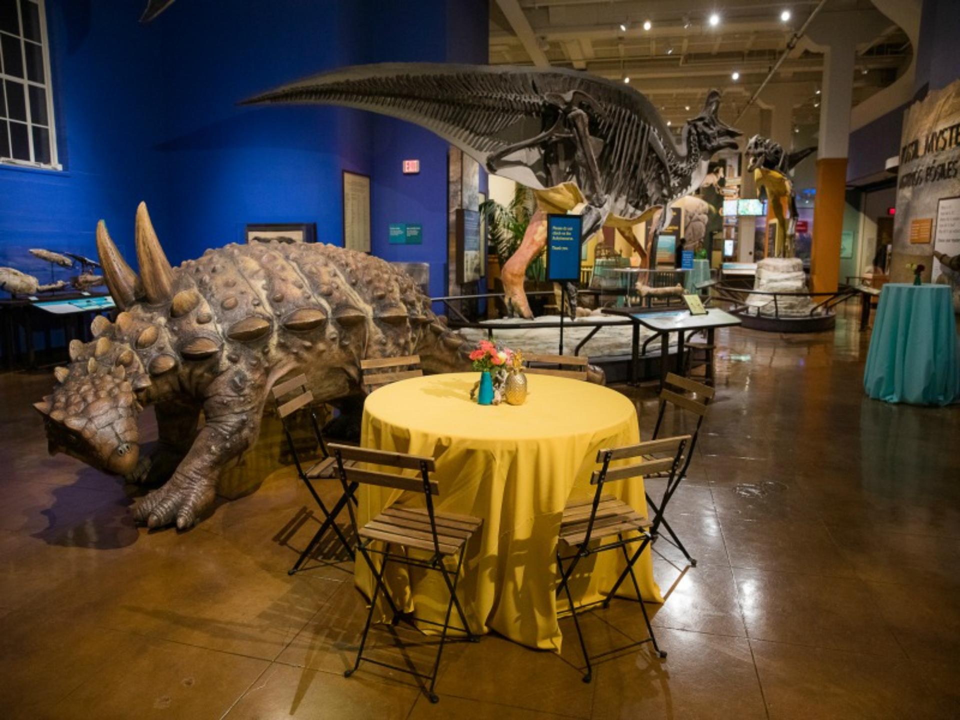 Level 2 – Main Exhibition Floor