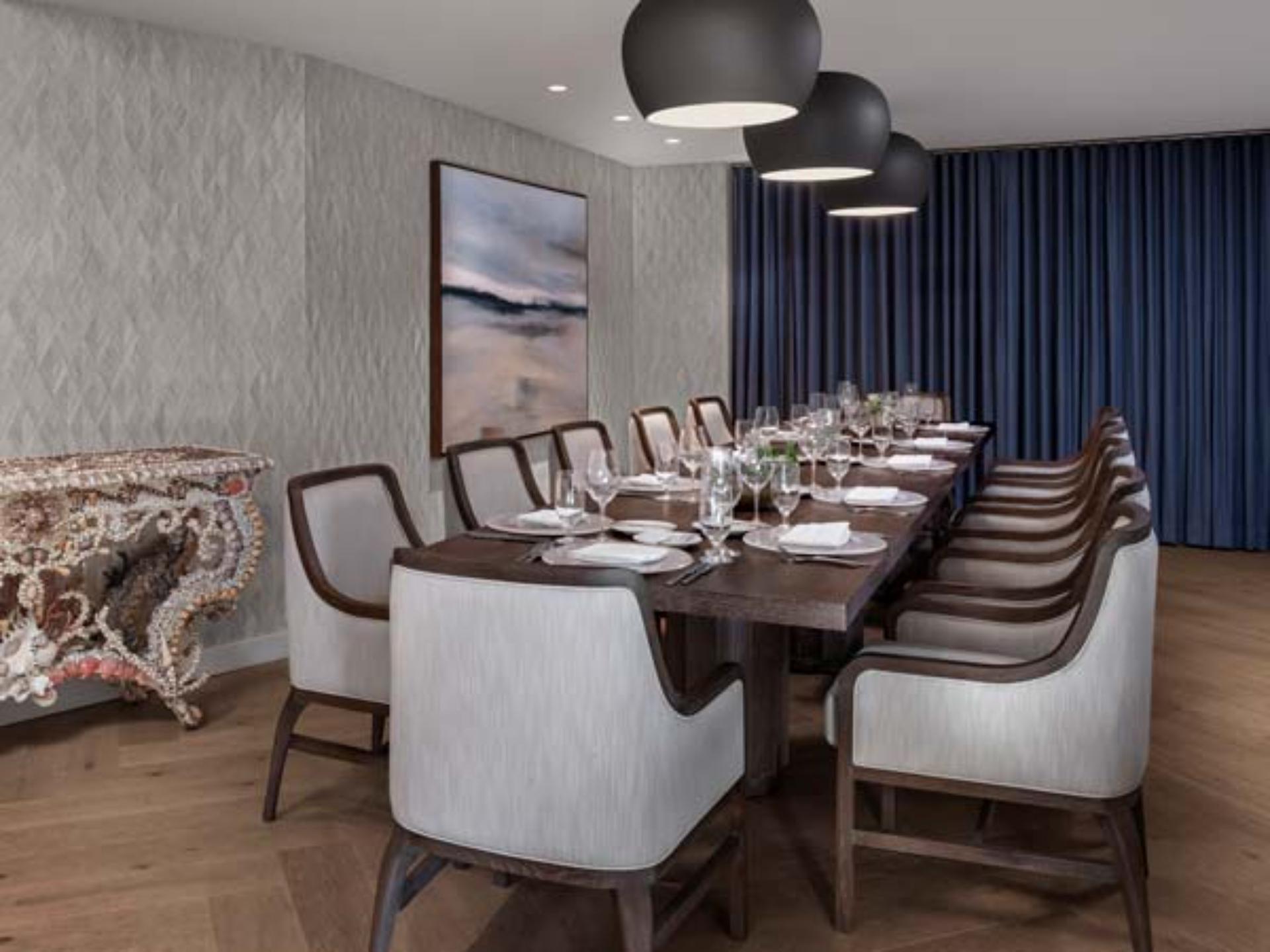 Pearl Room