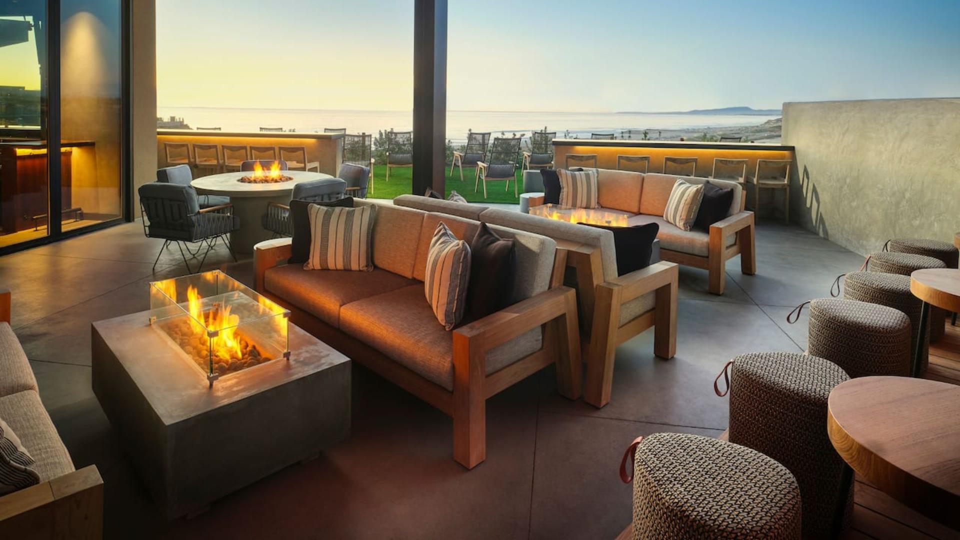 VAGA Living Room Lounge