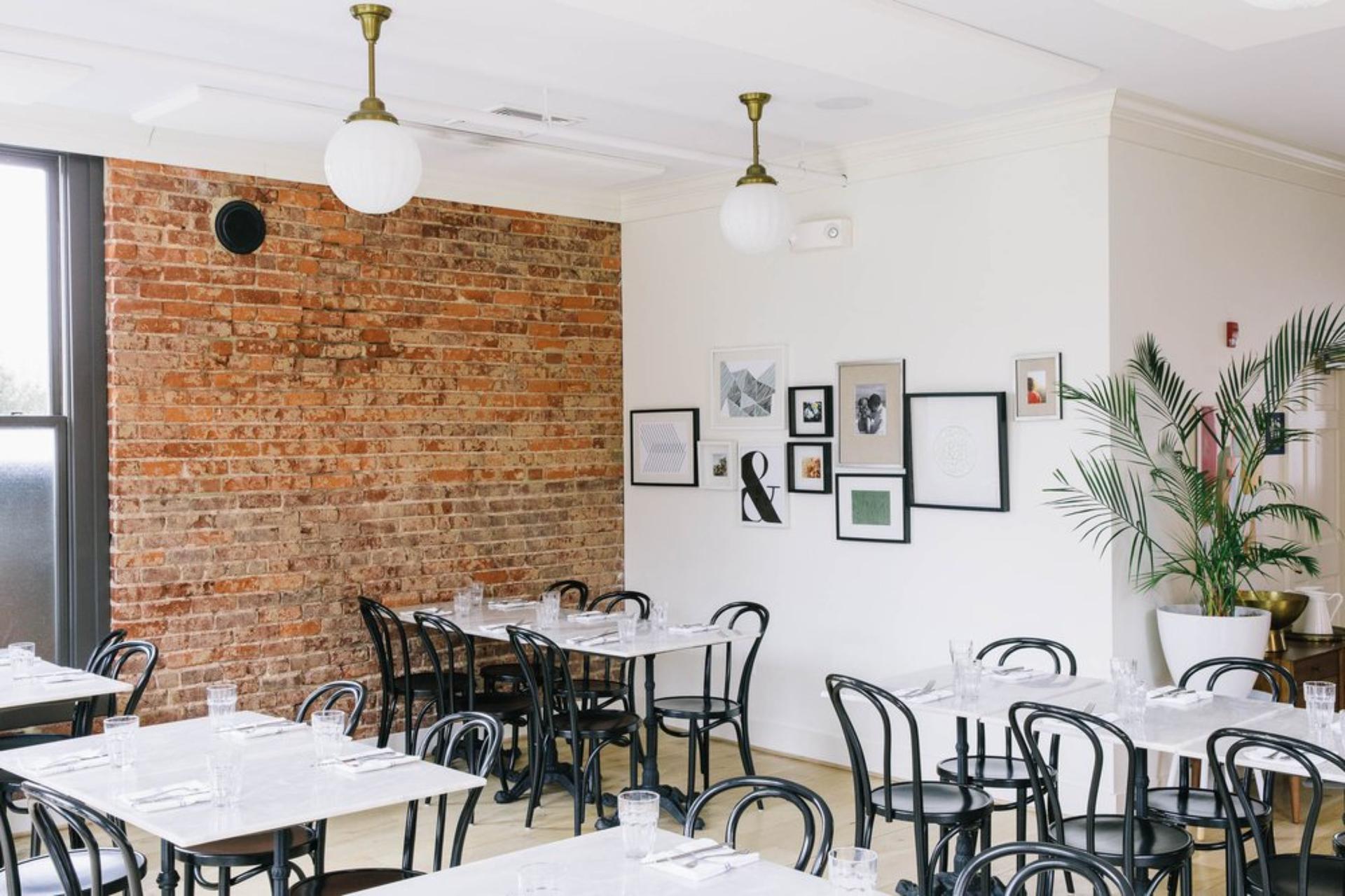 Medium Semi-Private Dining Area