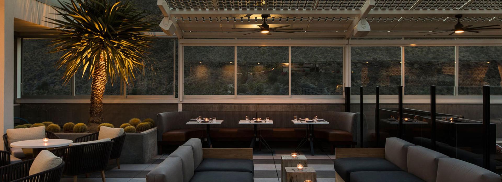  Outdoor Dining Terrace