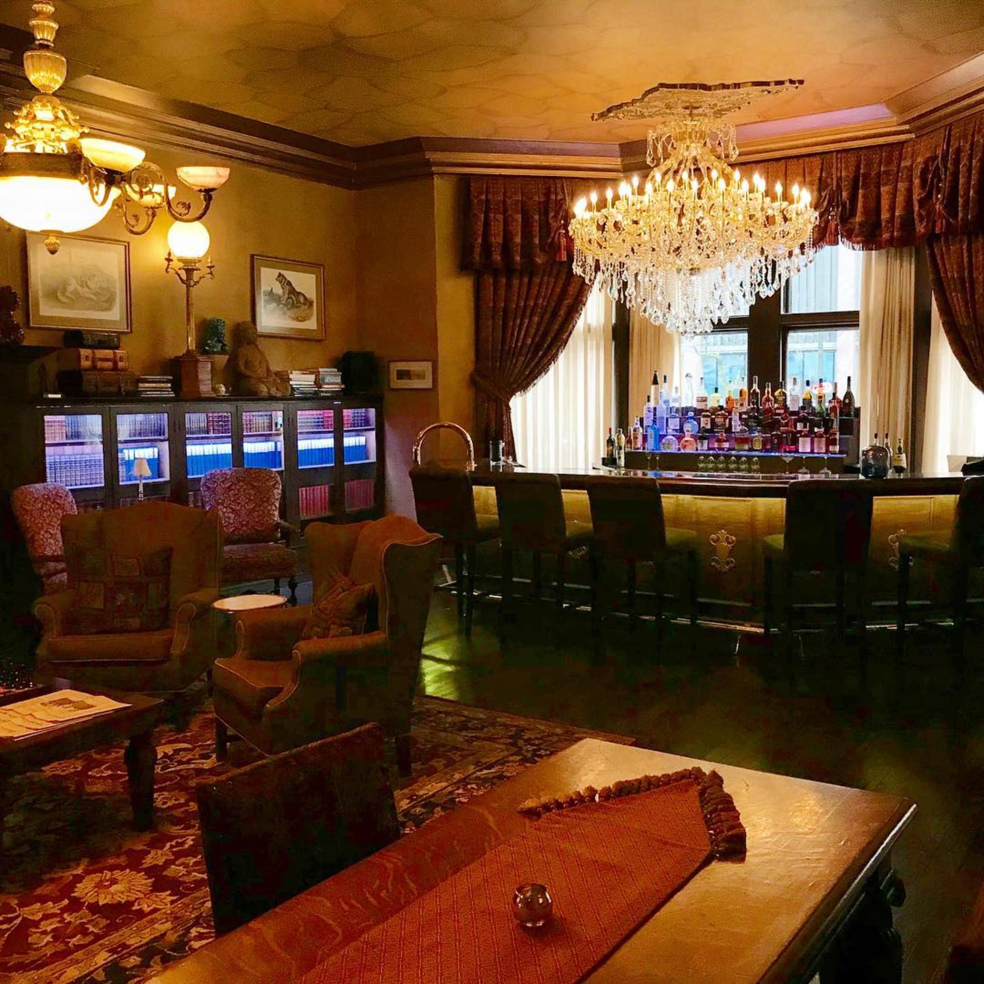 Uralli Cigar Bar