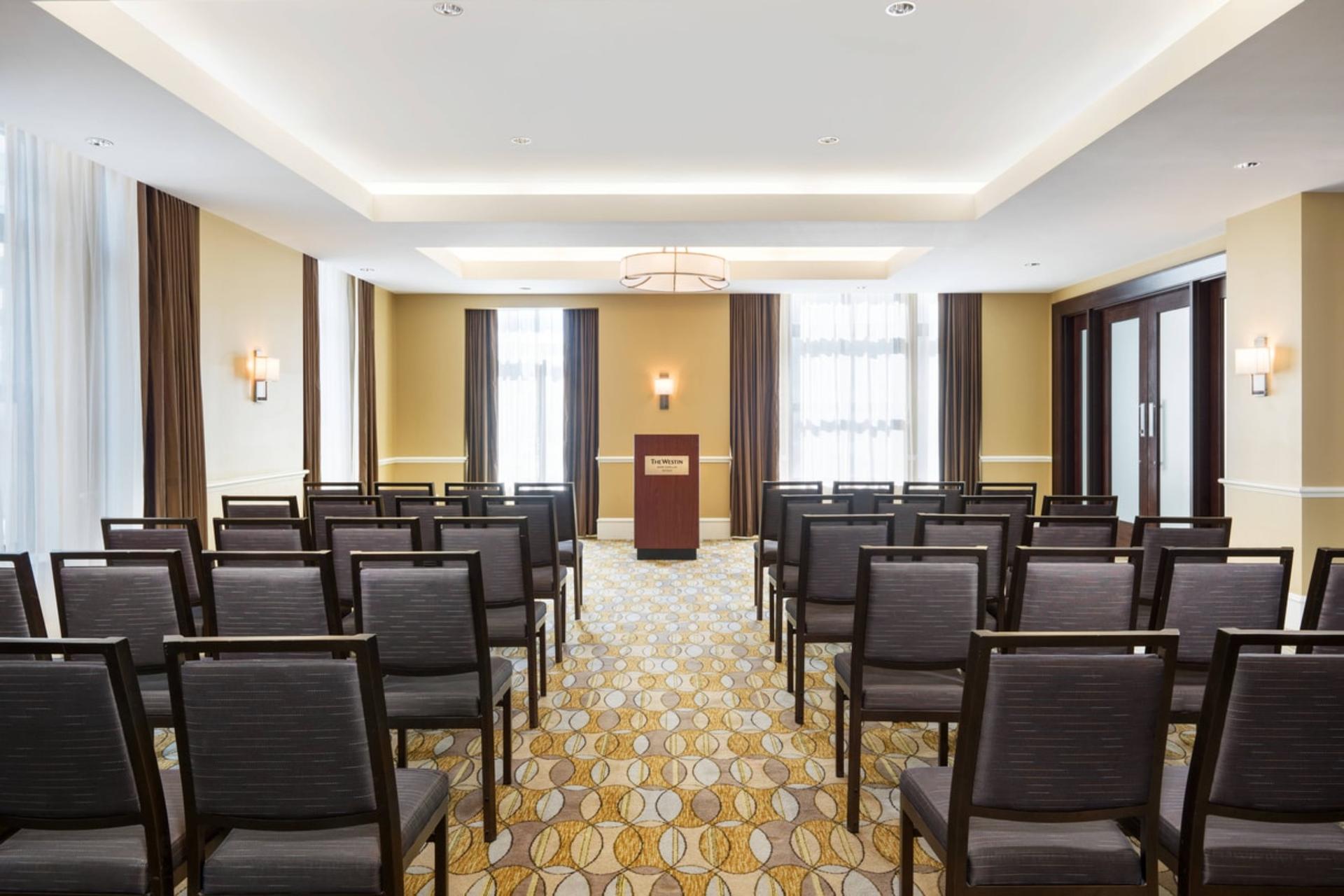 Esquire Room