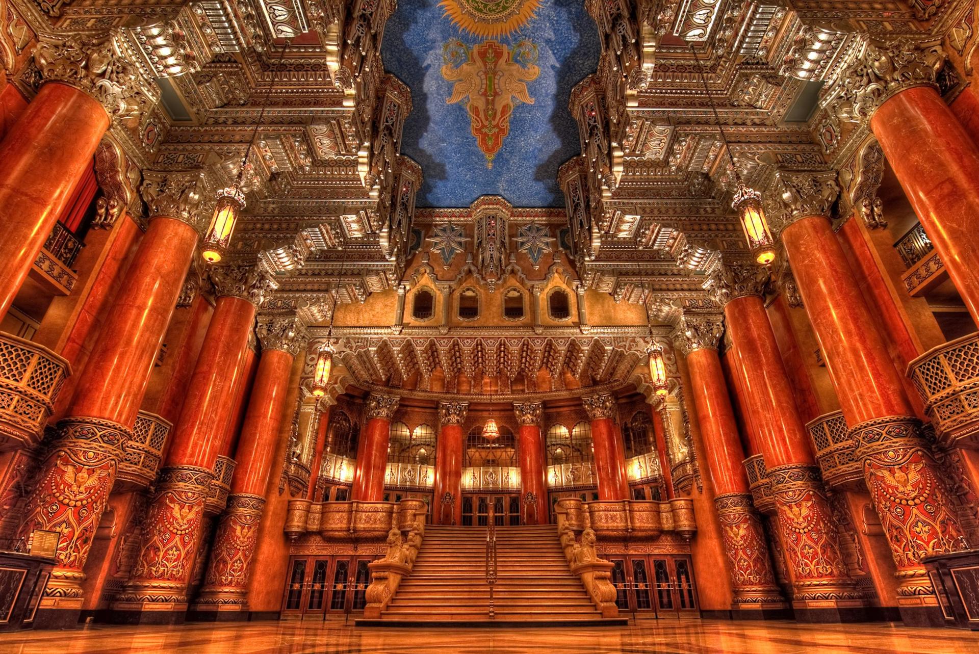 Grand Lobby, Foyer & Loge