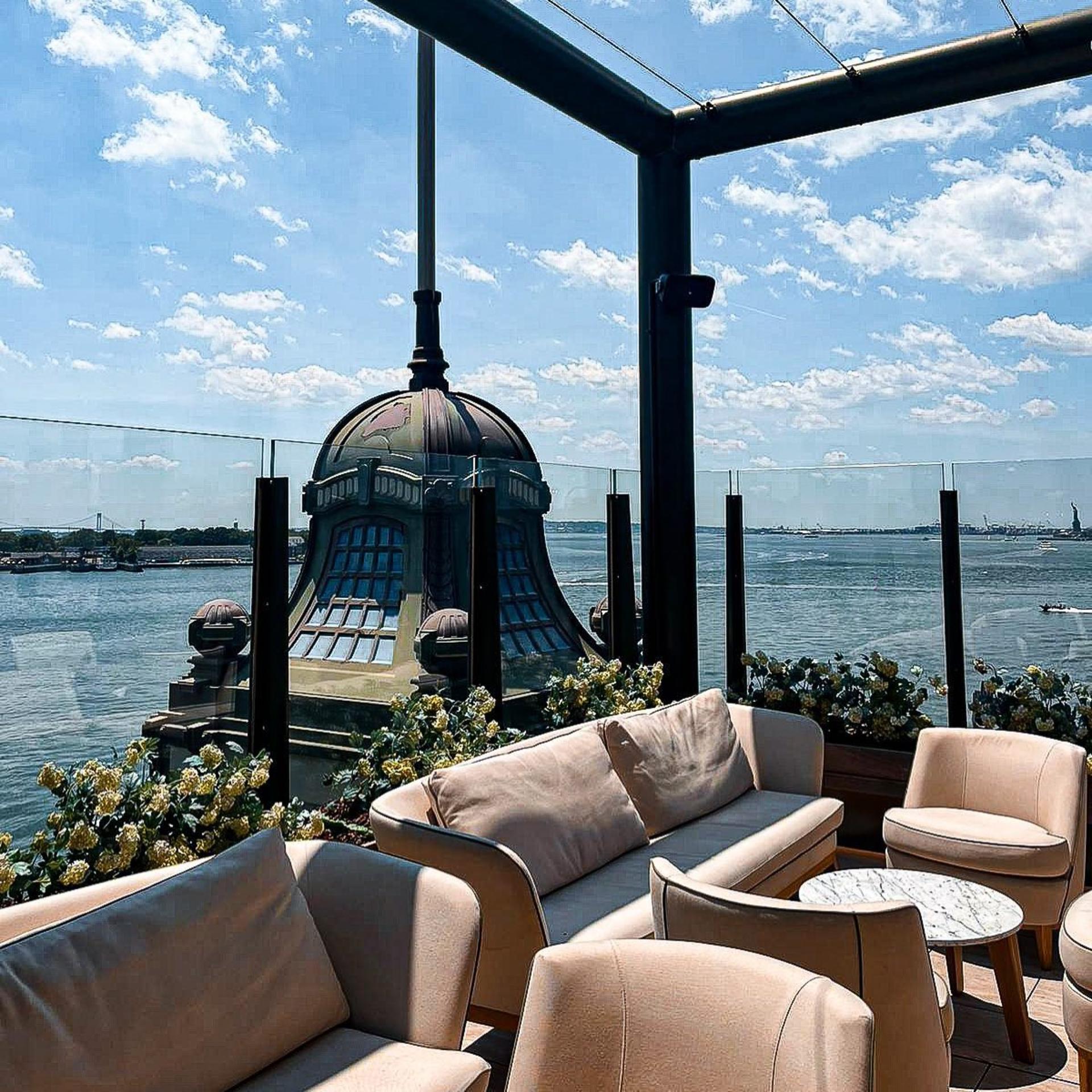 River Suite East