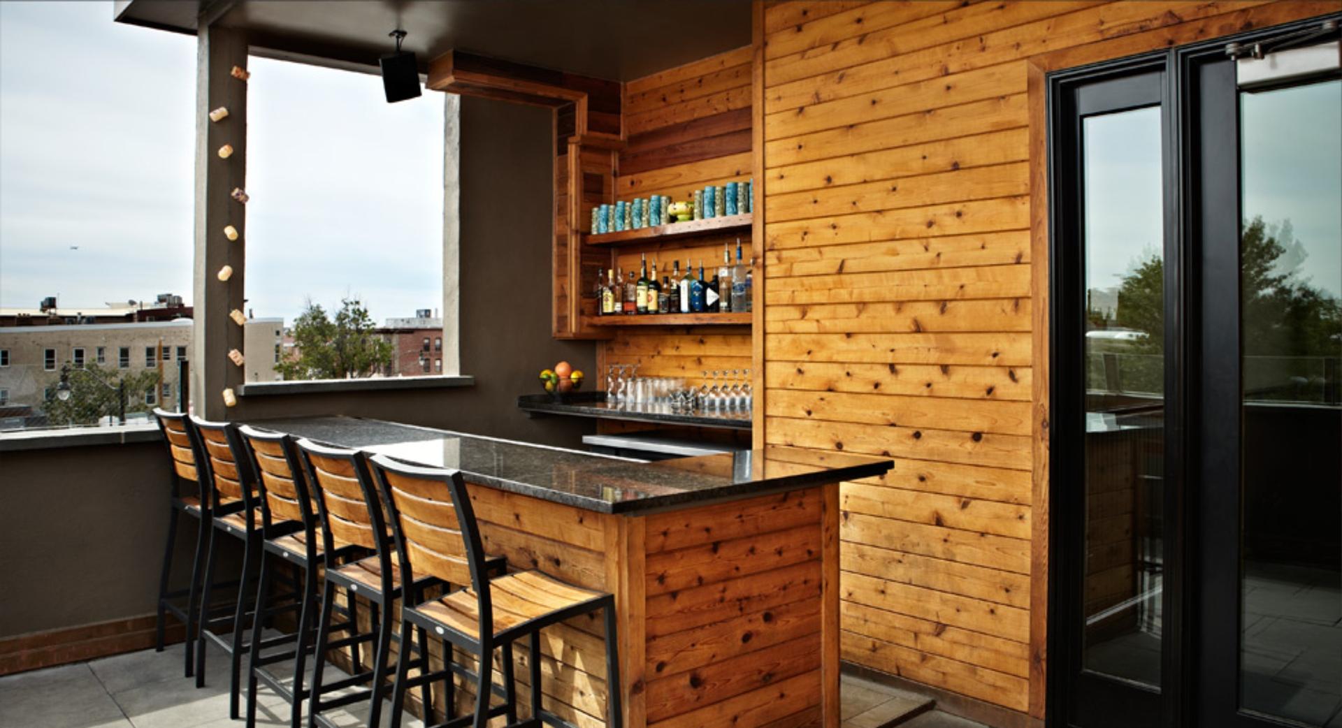 Tiki Bar