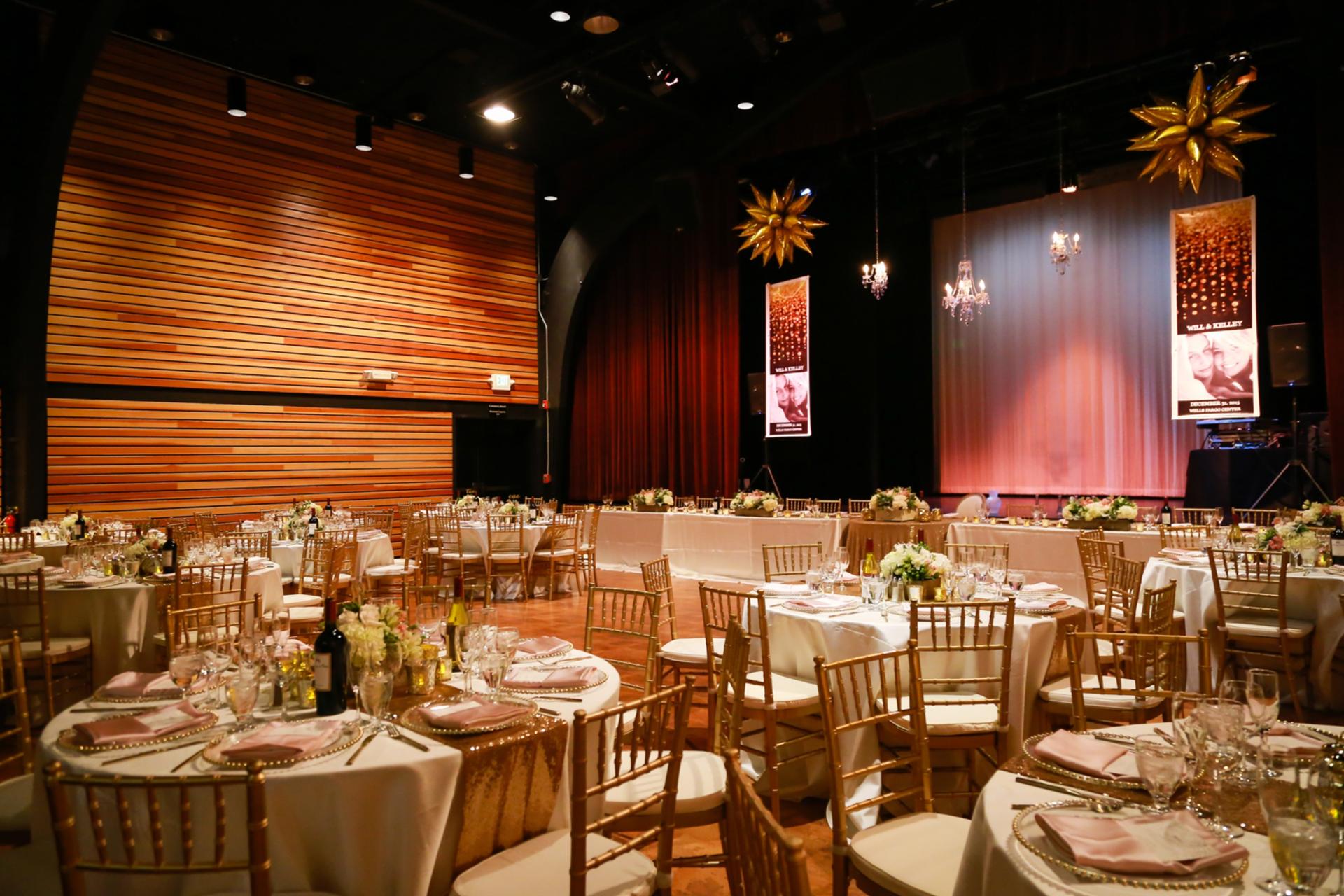 Carston Cabaret