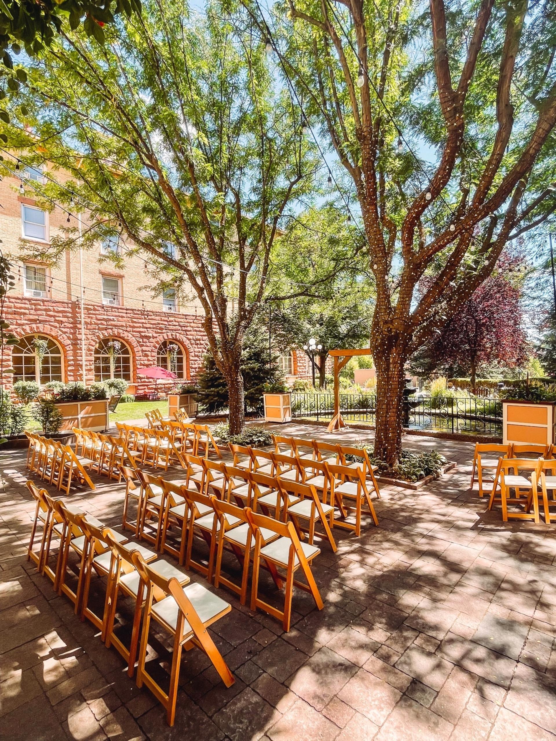 Courtyard/Veranda