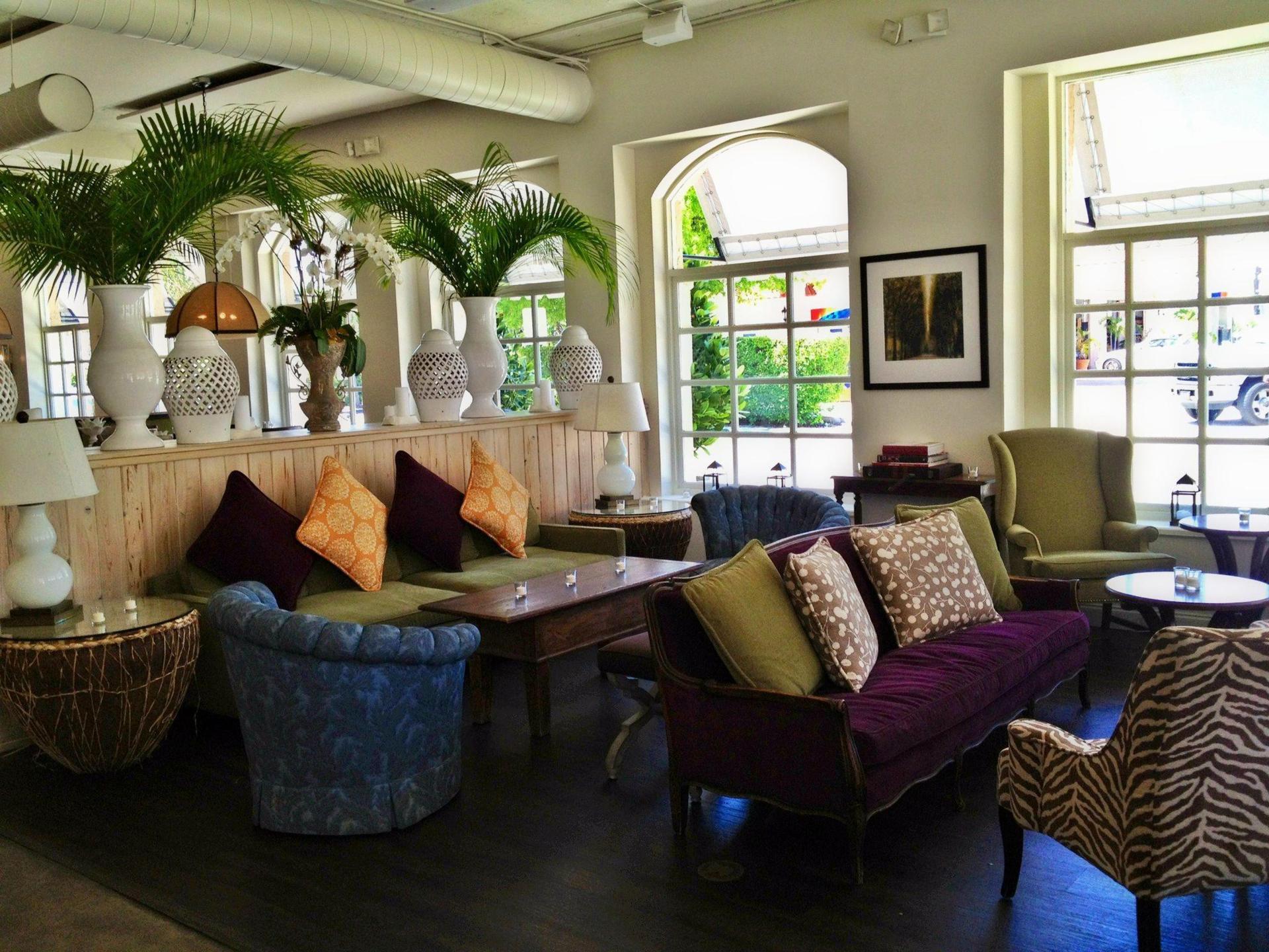 Indoor Dining