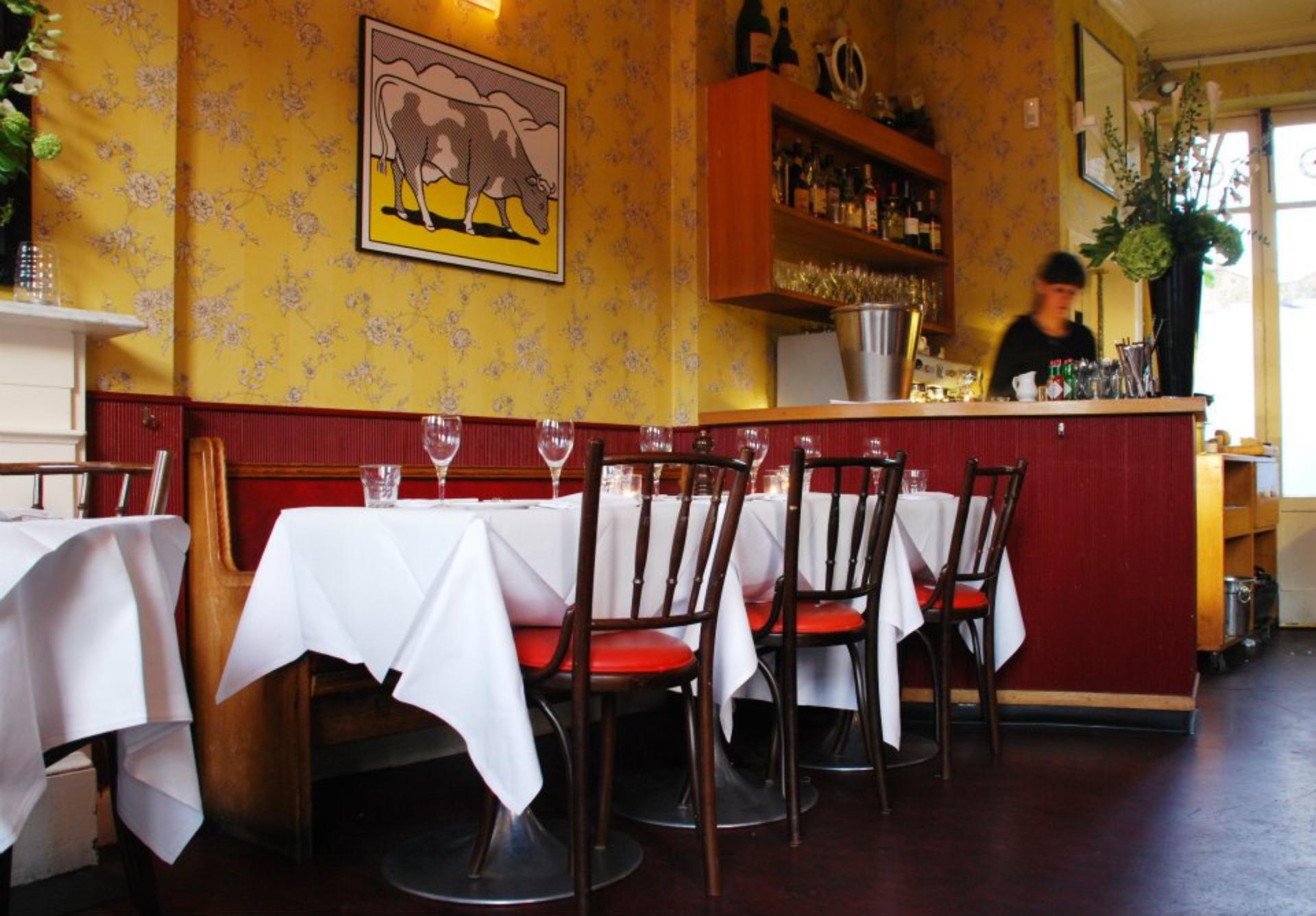 Saloon Bar Kitchen