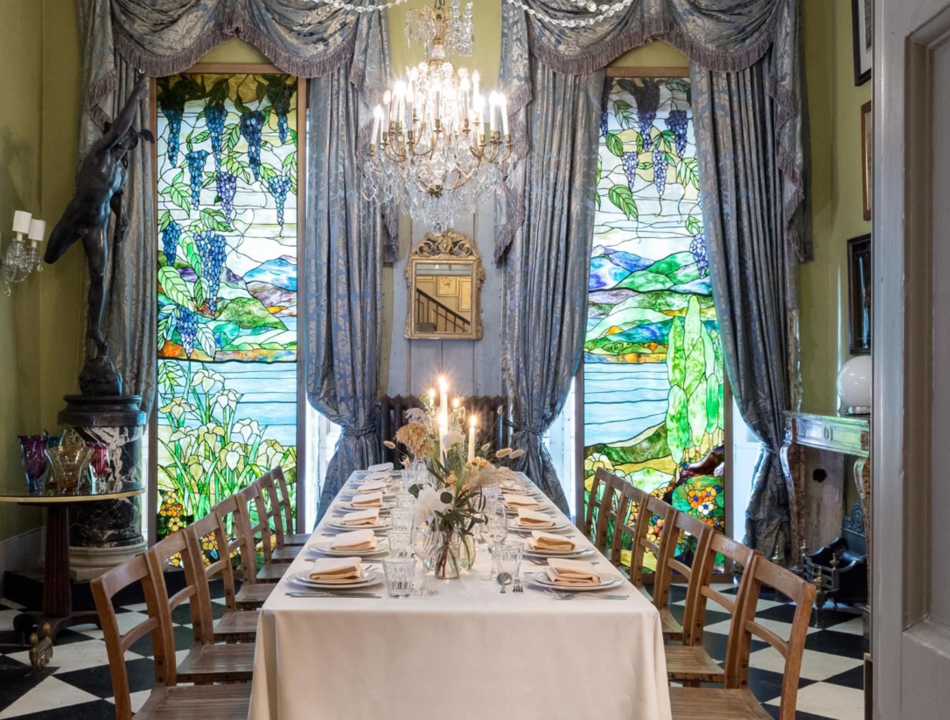 Parlour Room