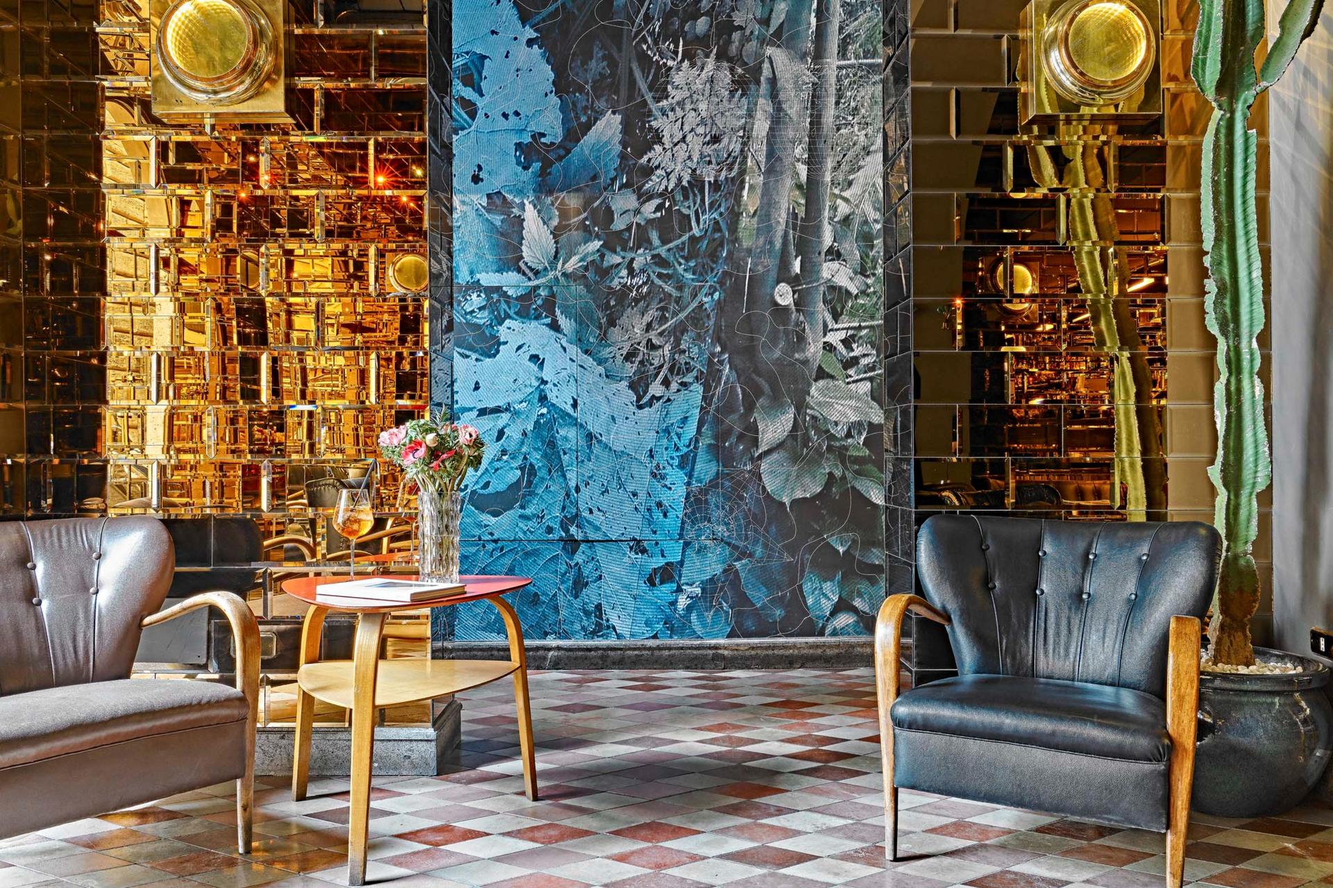 Gallery Bar