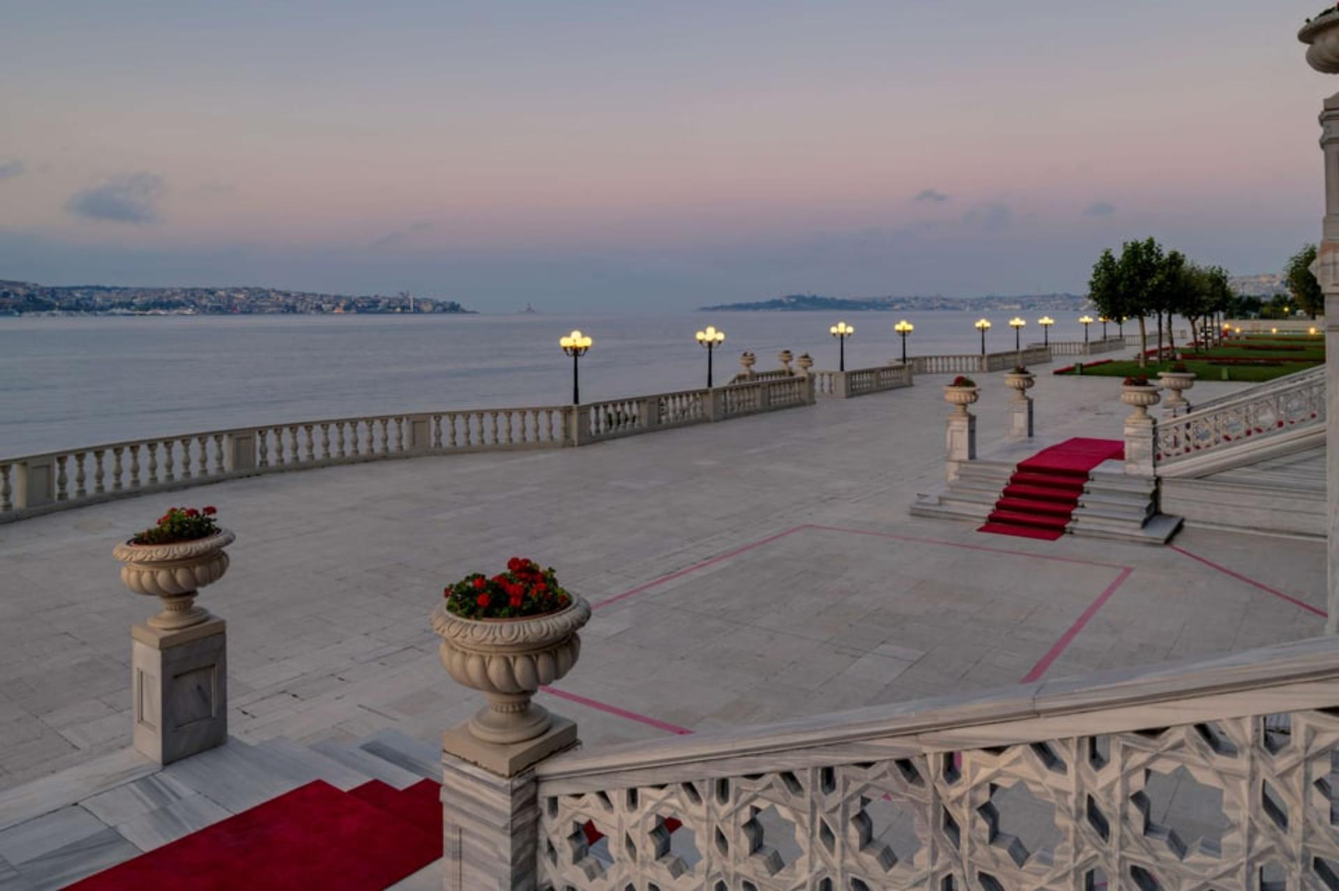 Palace Terrace
