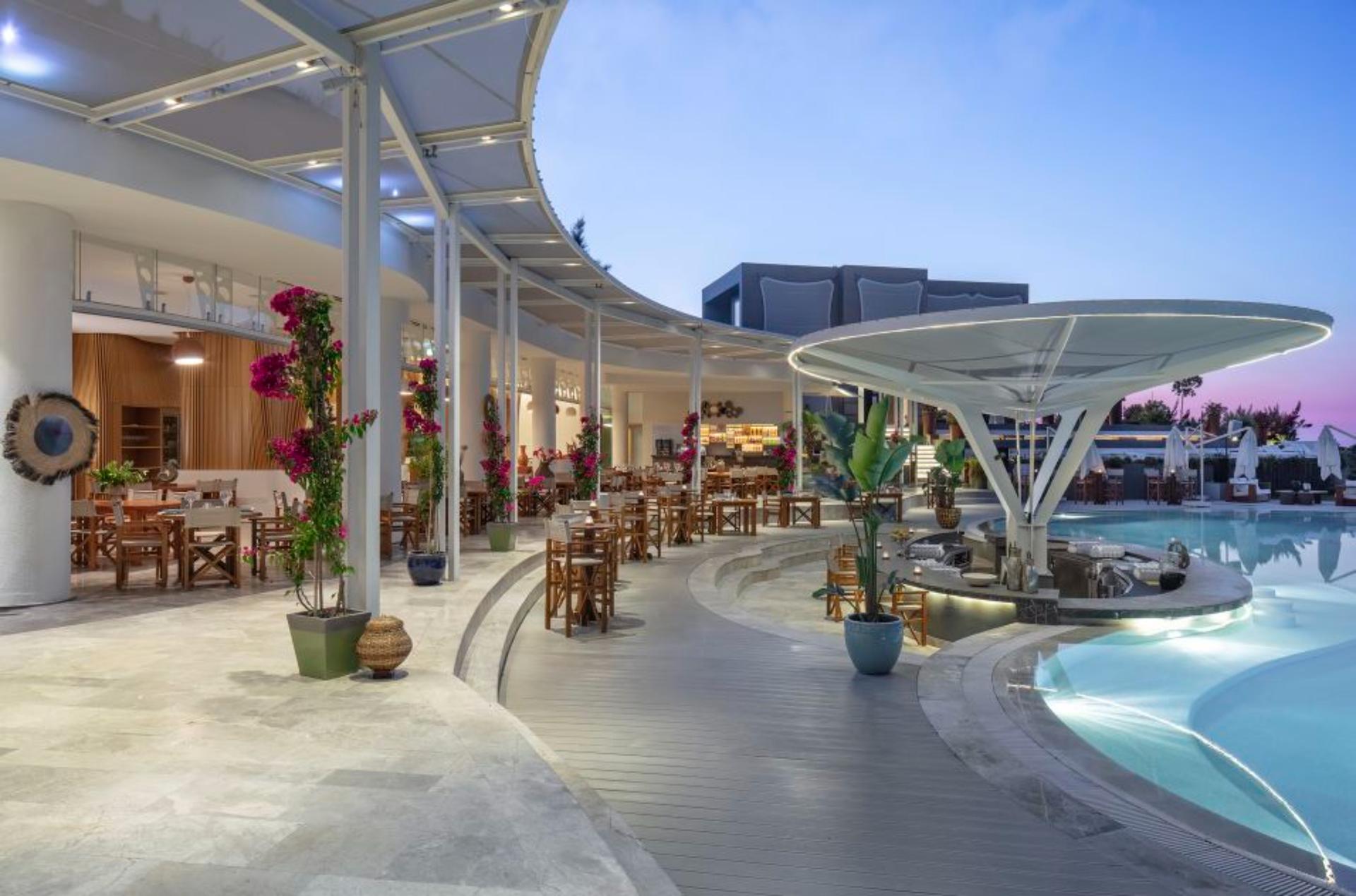 Frankie Beach Club
