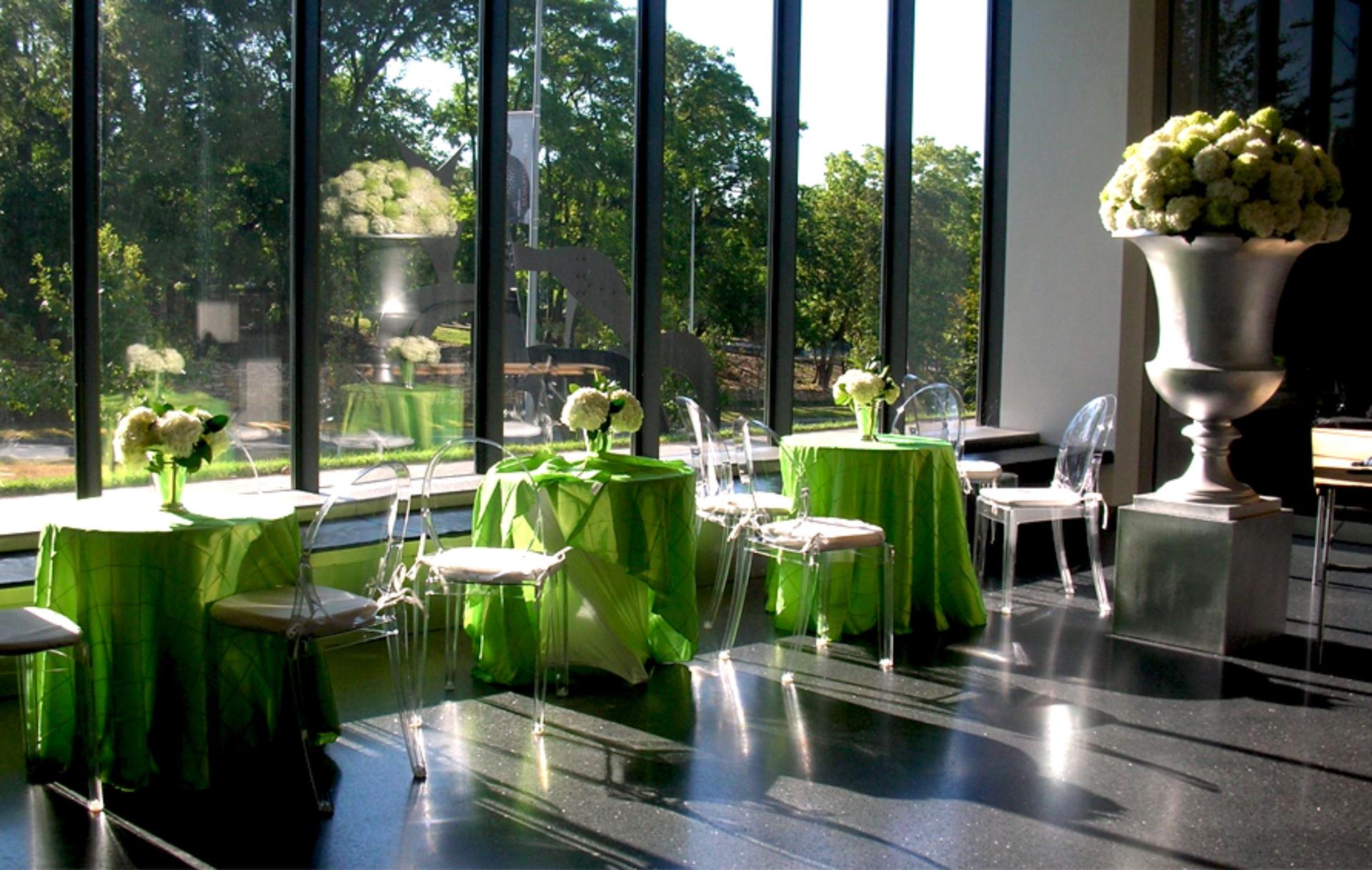 Bloch Lobby