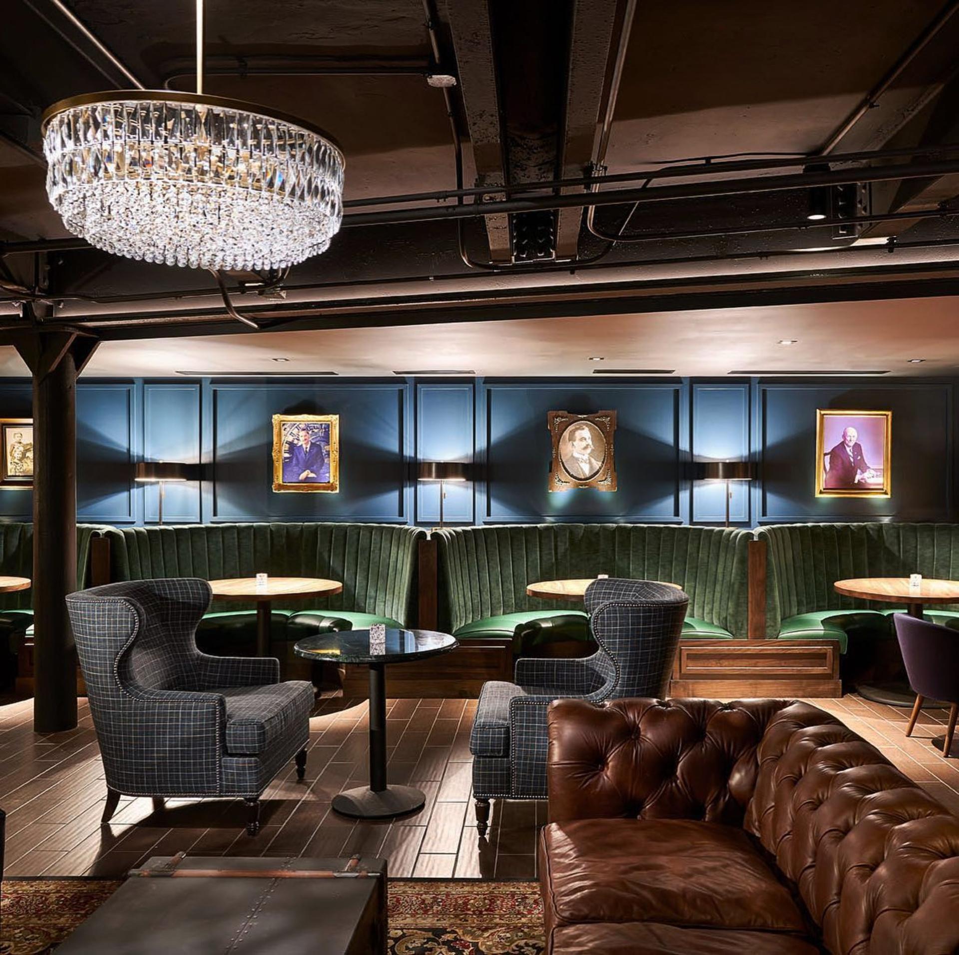 The Monogram Lounge - Full Lounge