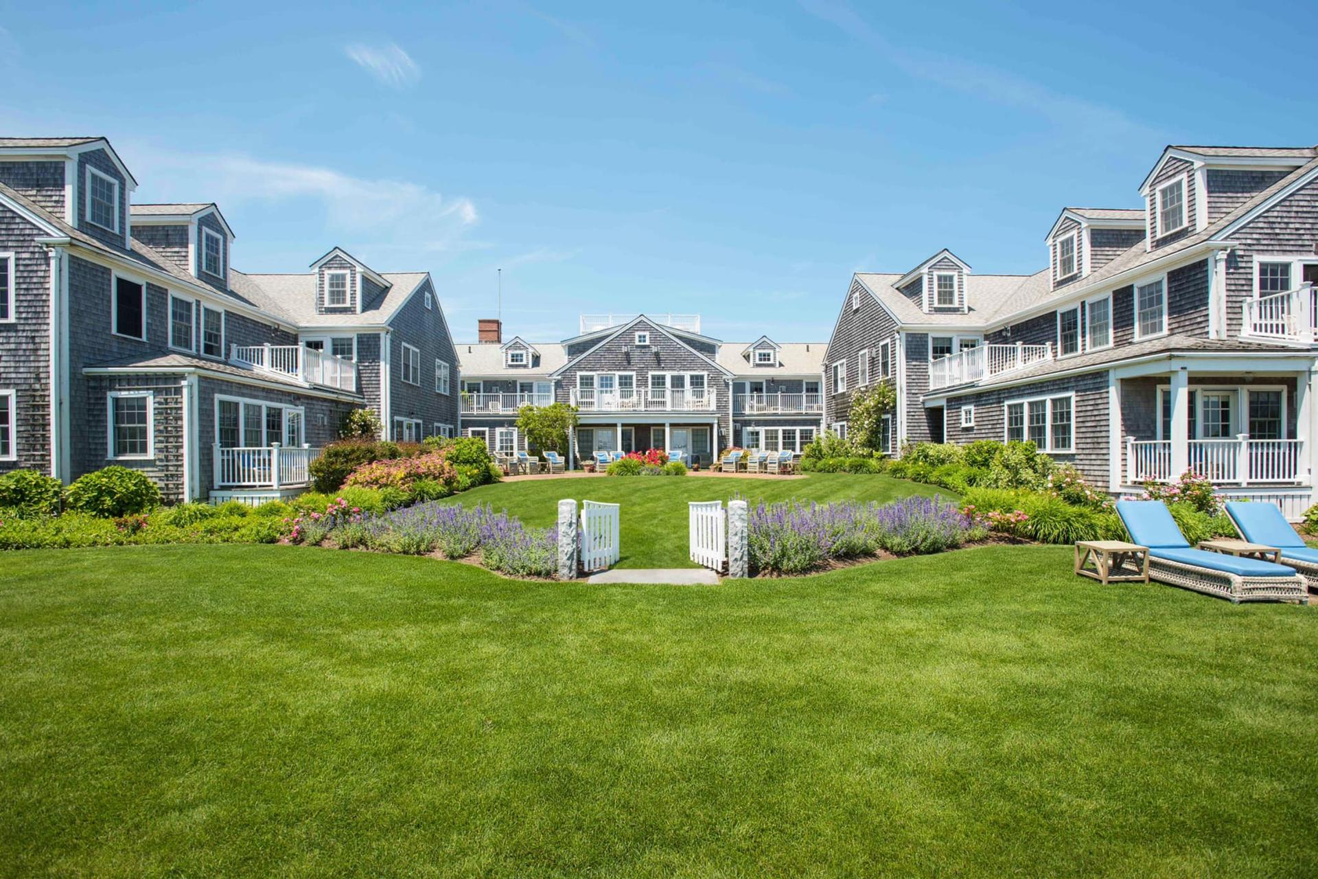 Harborside Lawn
