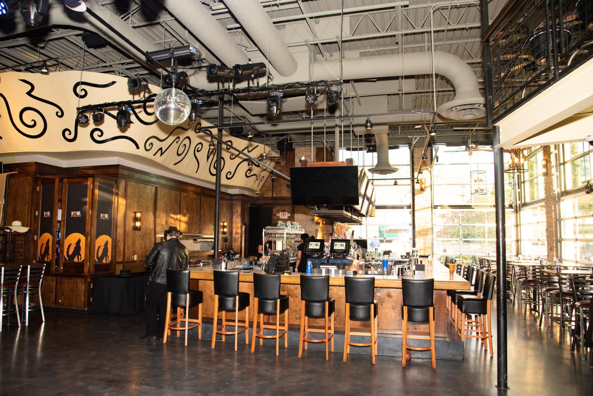 Full Buyout of Howl at the Moon