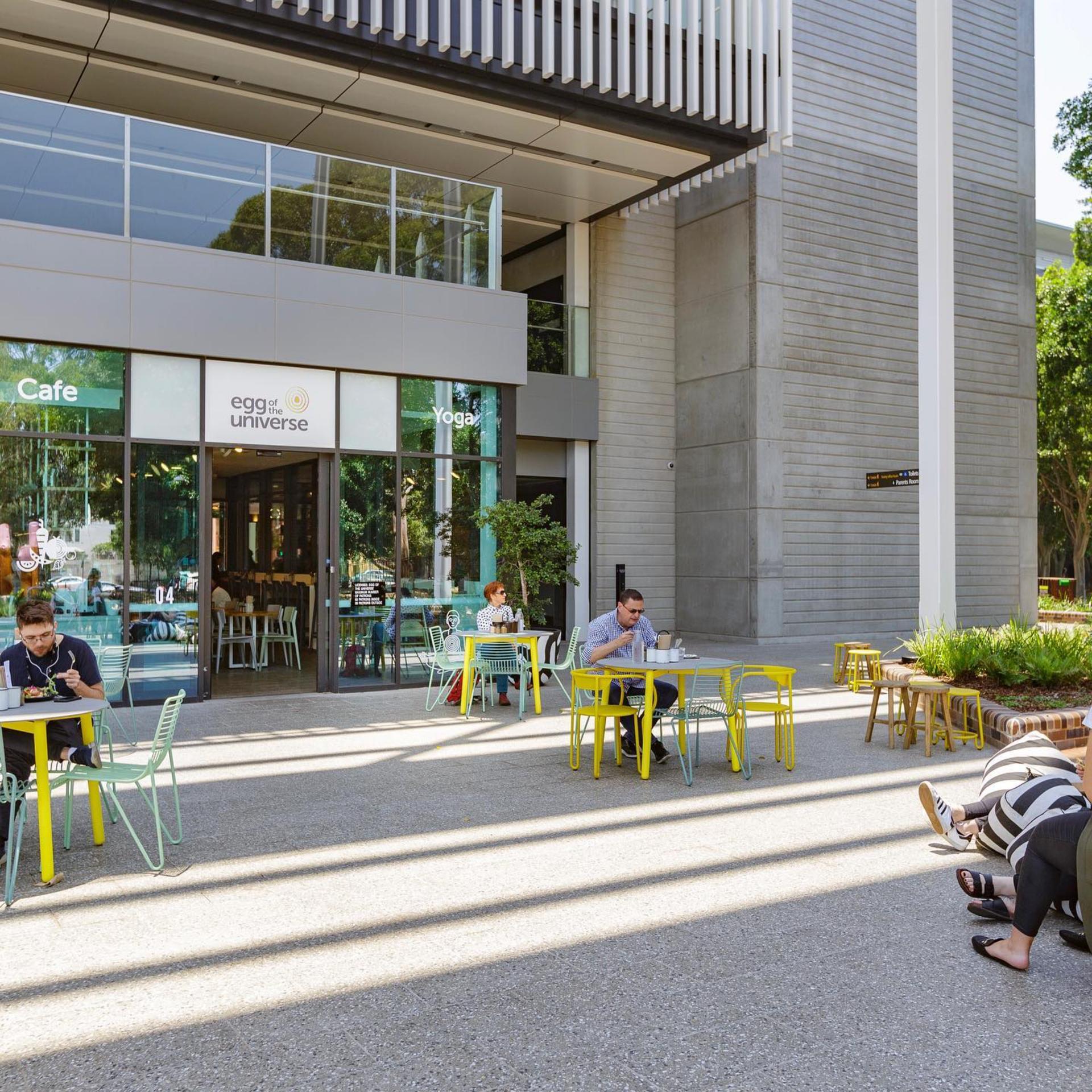 Egg of the Universe Cafe