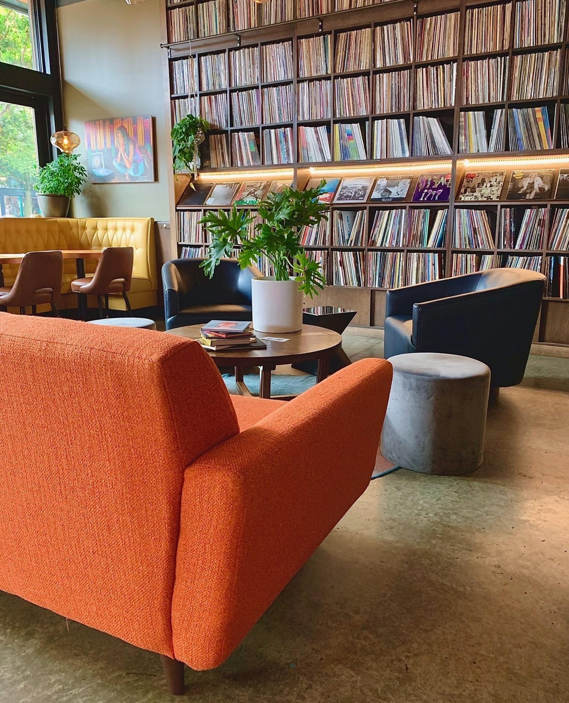 Vinyl Lounge