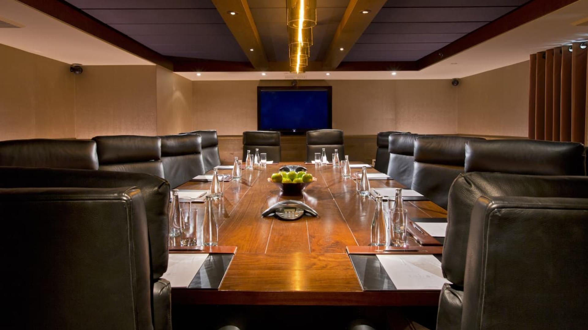 Diamond Peak Boardroom