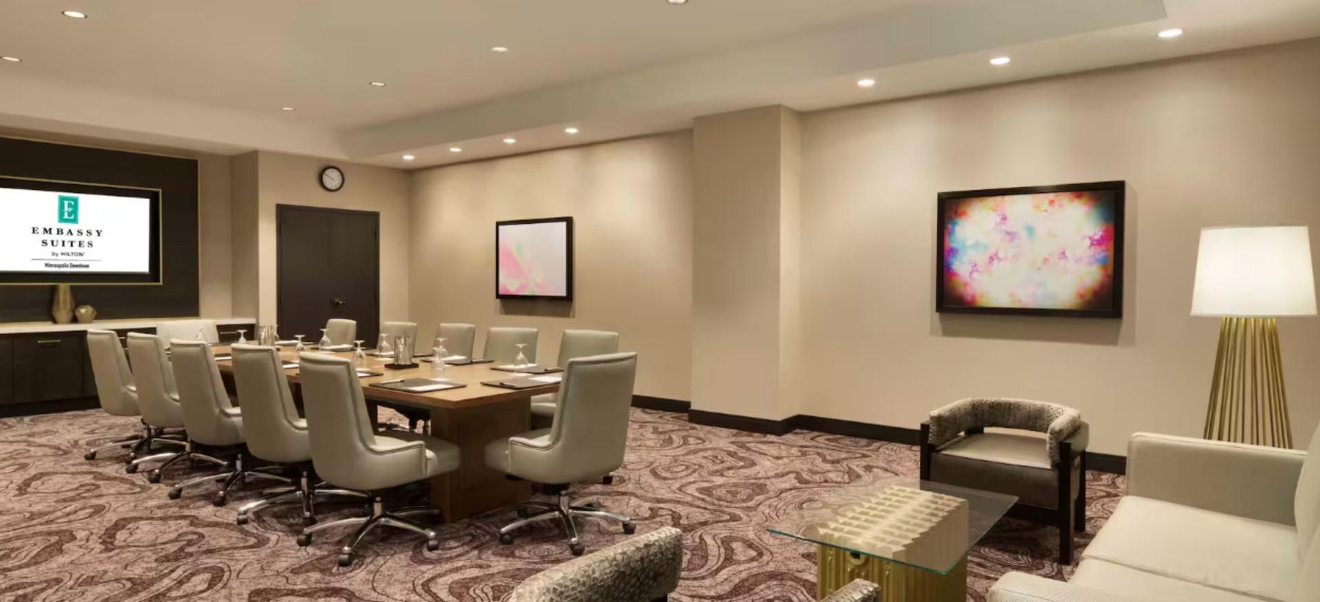 Emerald Boardroom