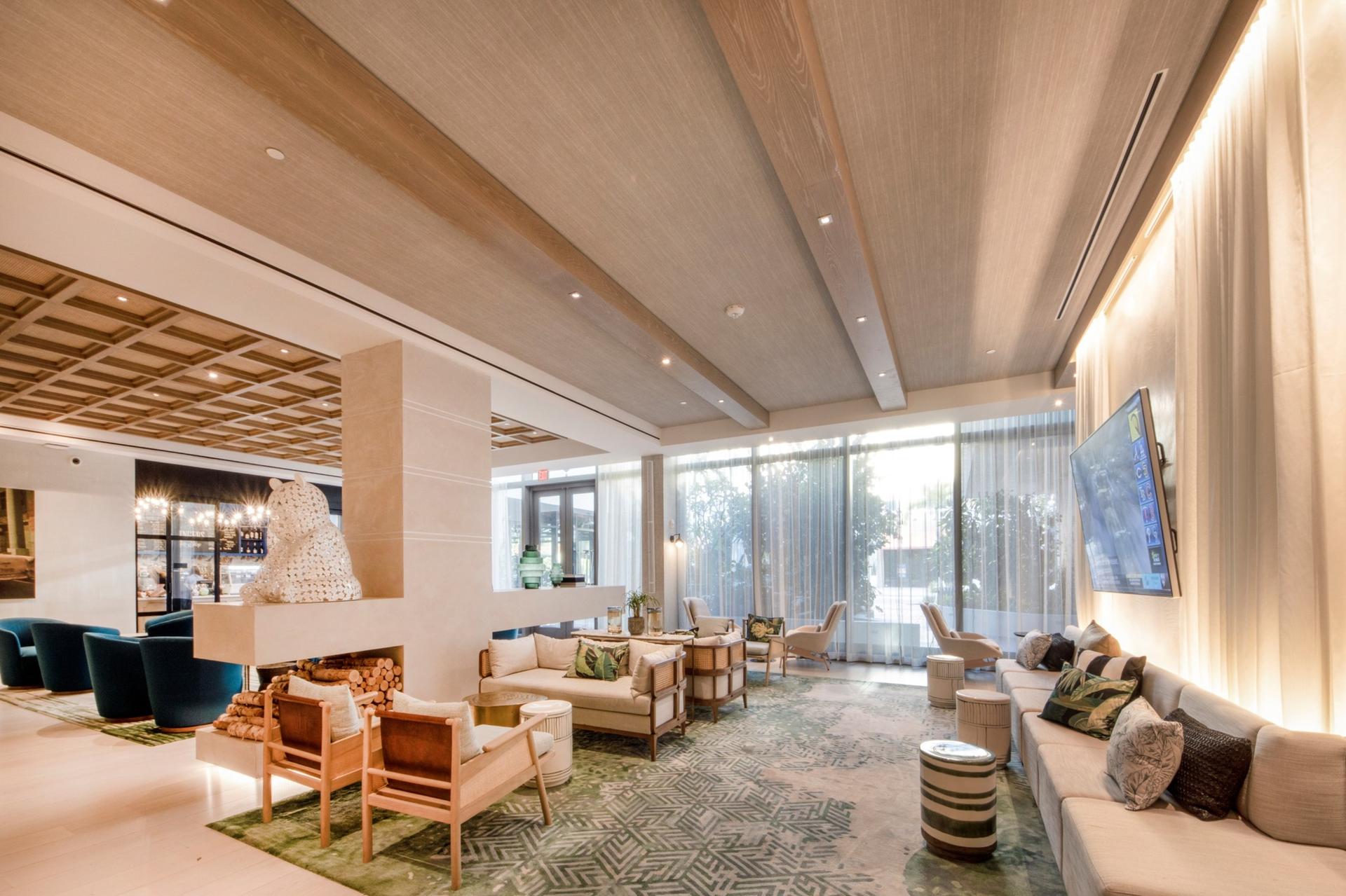Lobby Bar