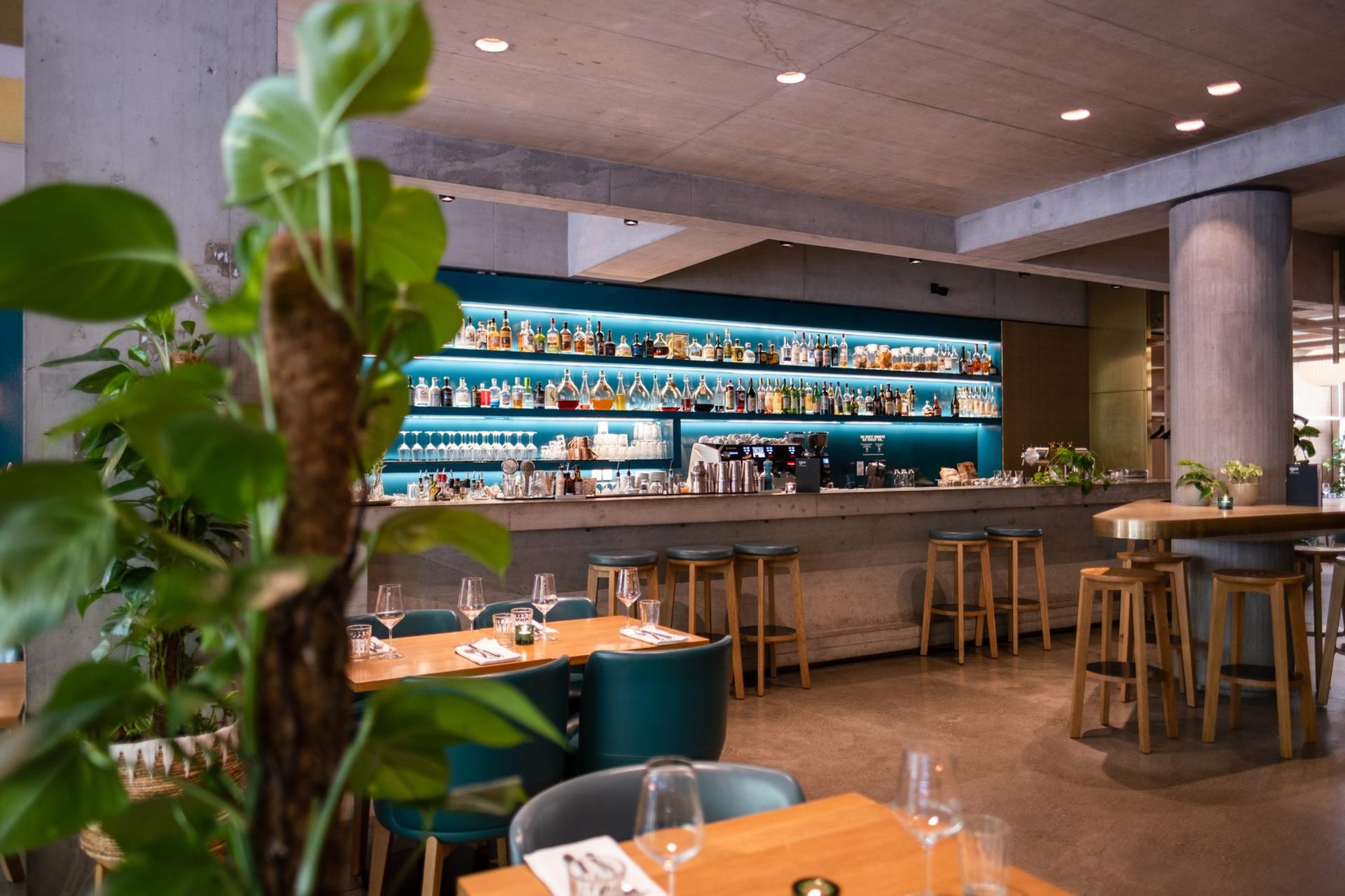 Nomad's Eatery Bar Area