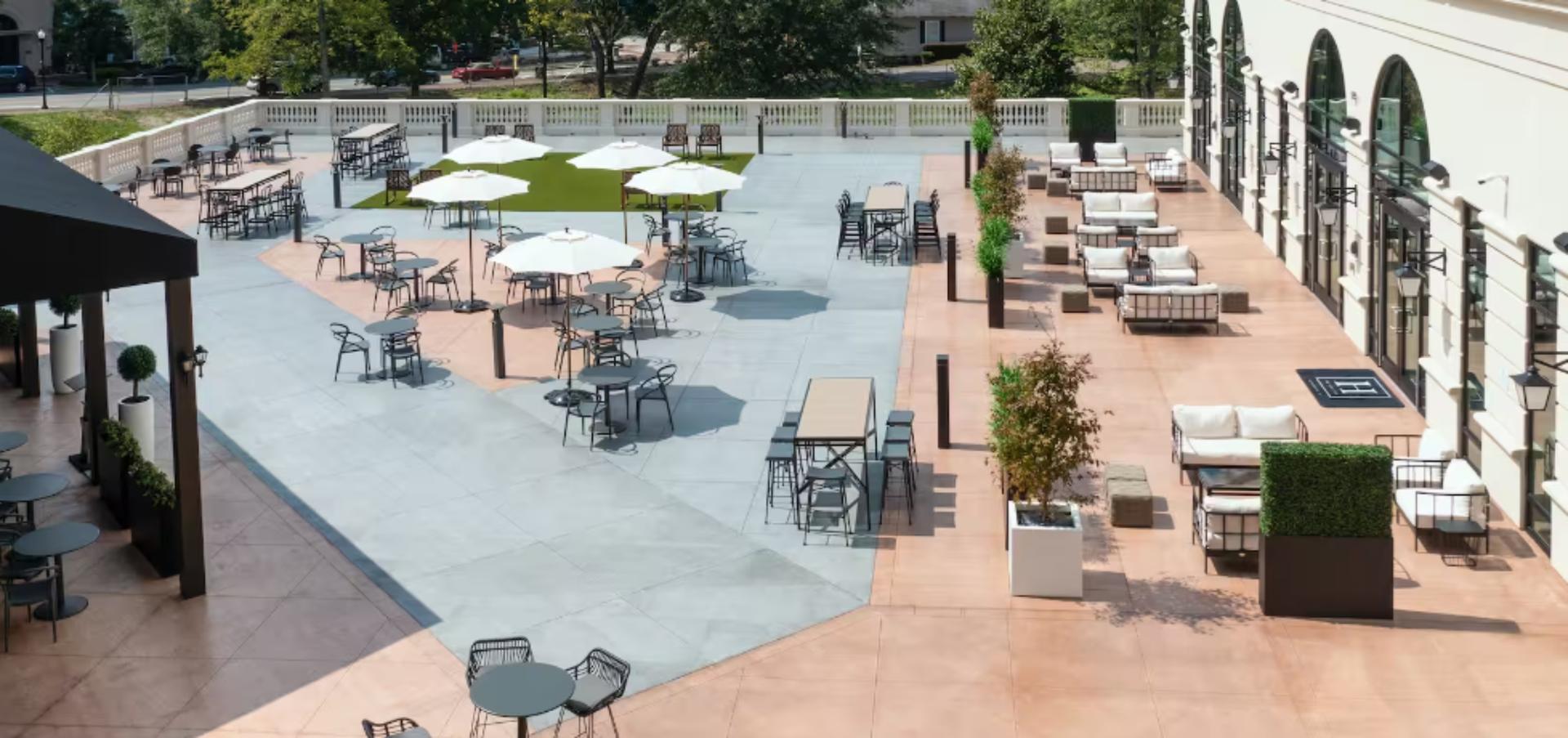 Amenity Deck