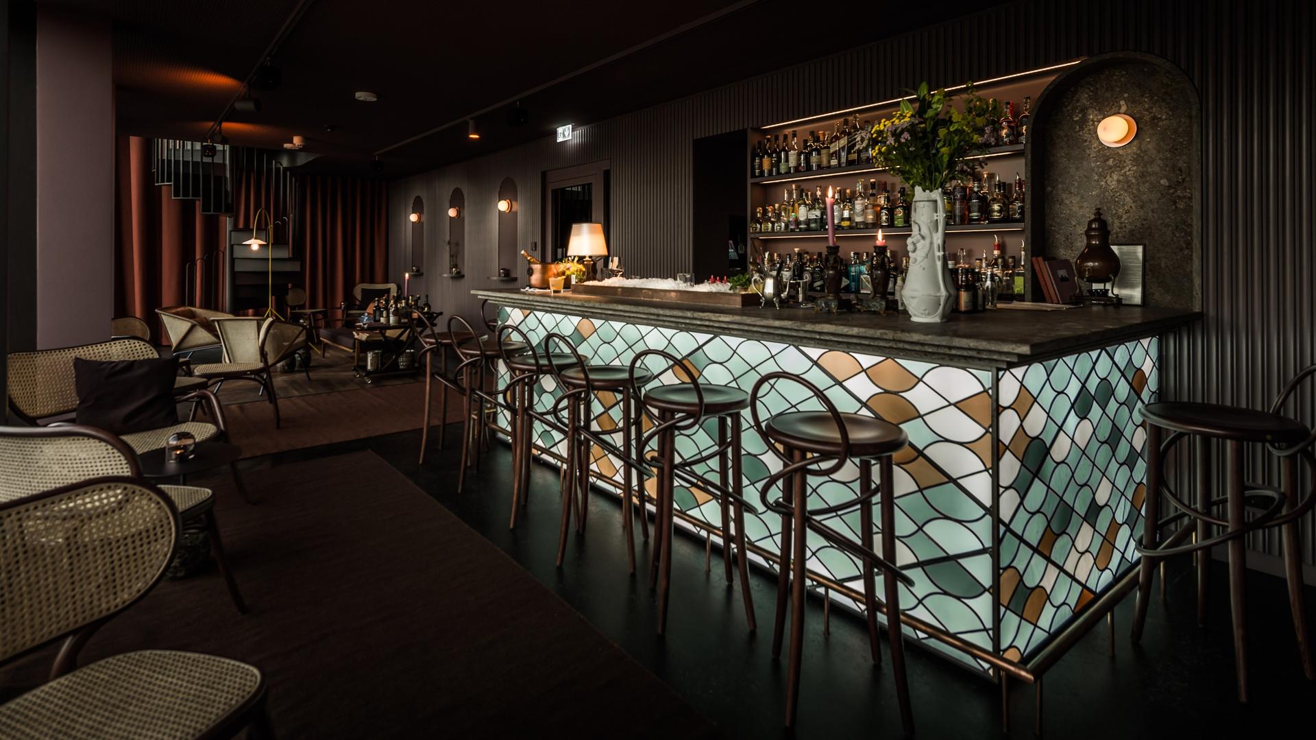 The 16 best rooftop bars in Frankfurt