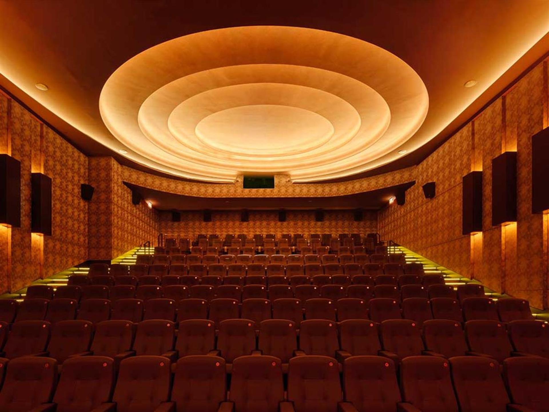 Cinema 3