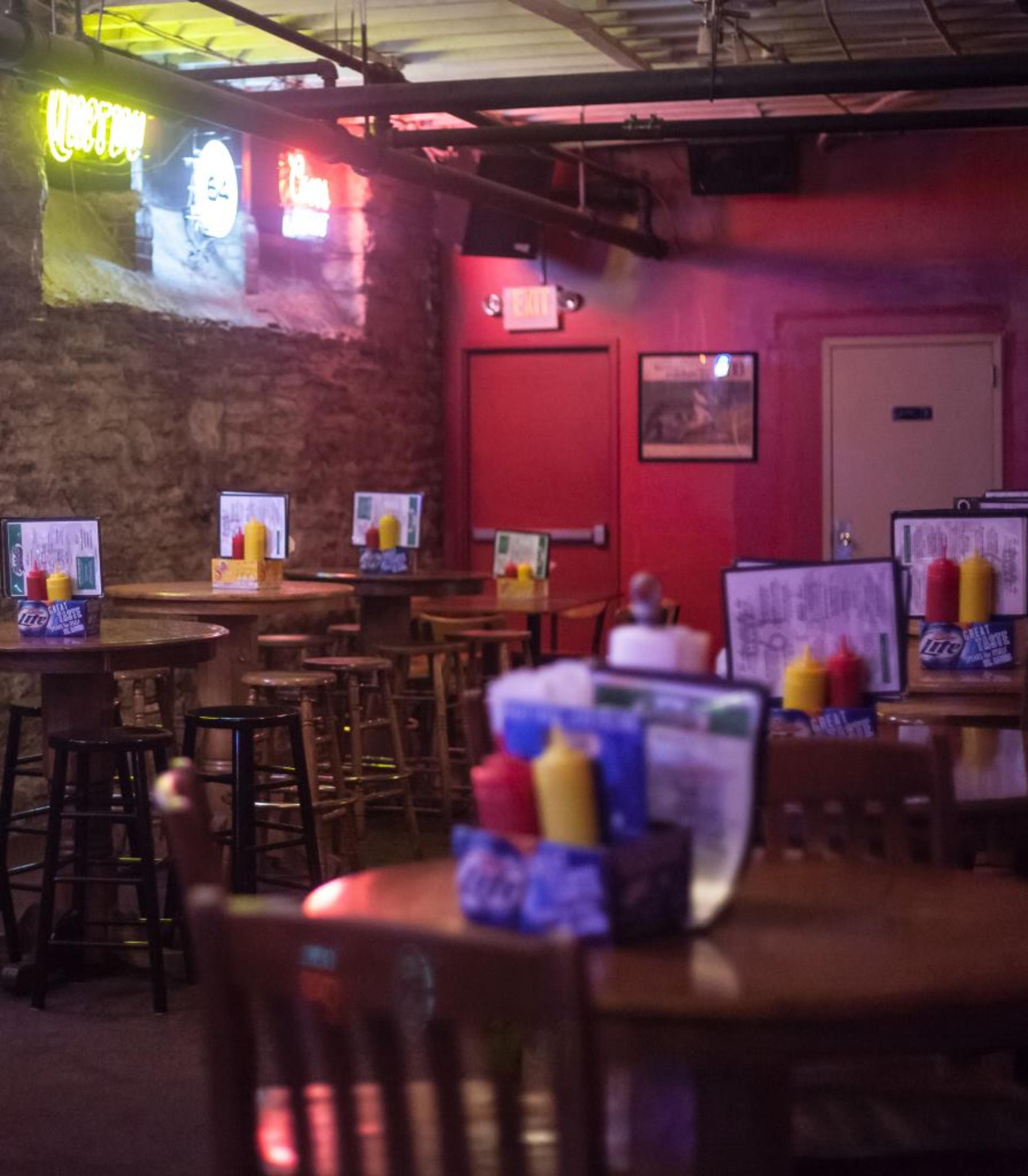 Classic Bar