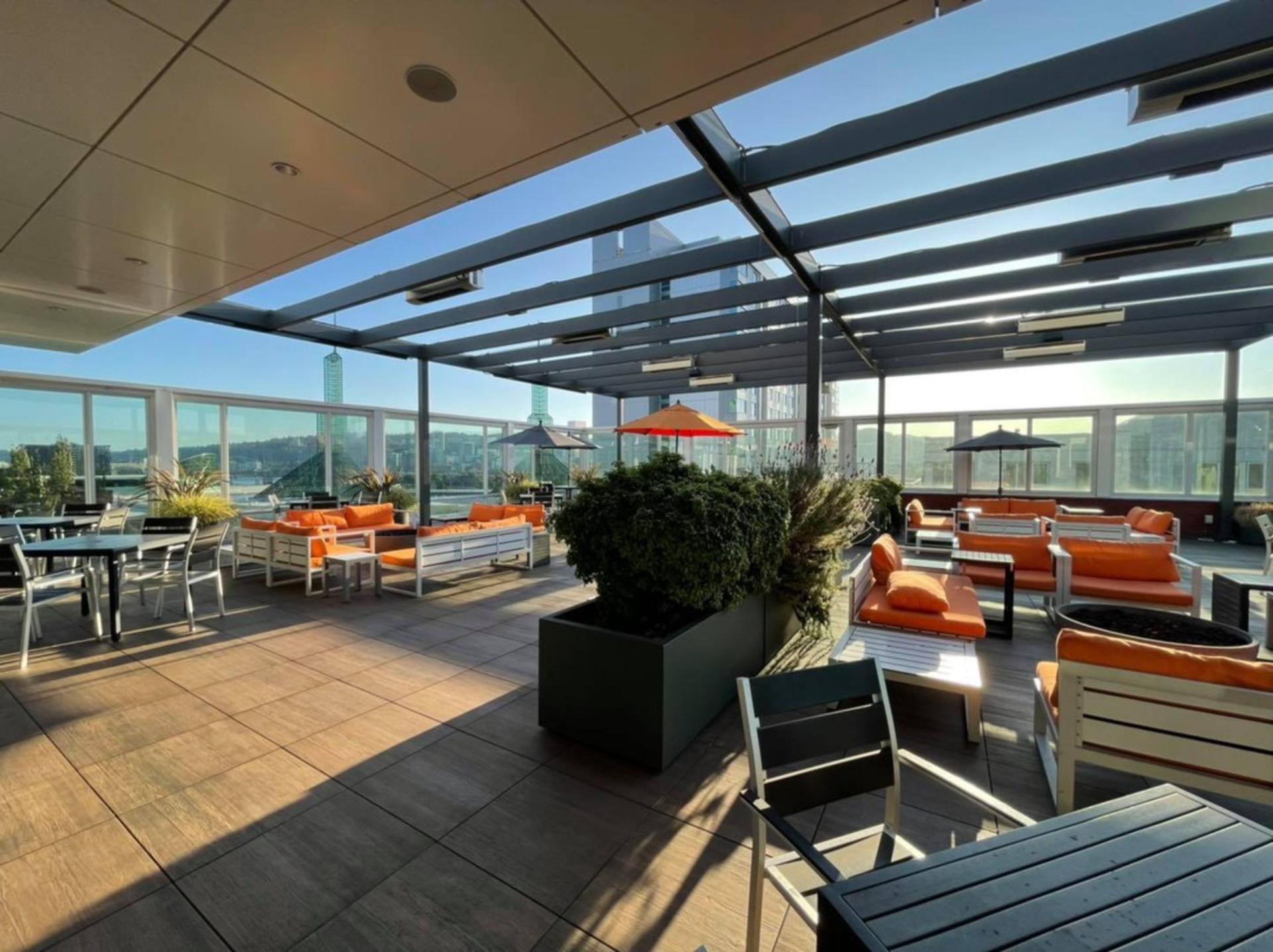 Patio / Rooftop Terrace