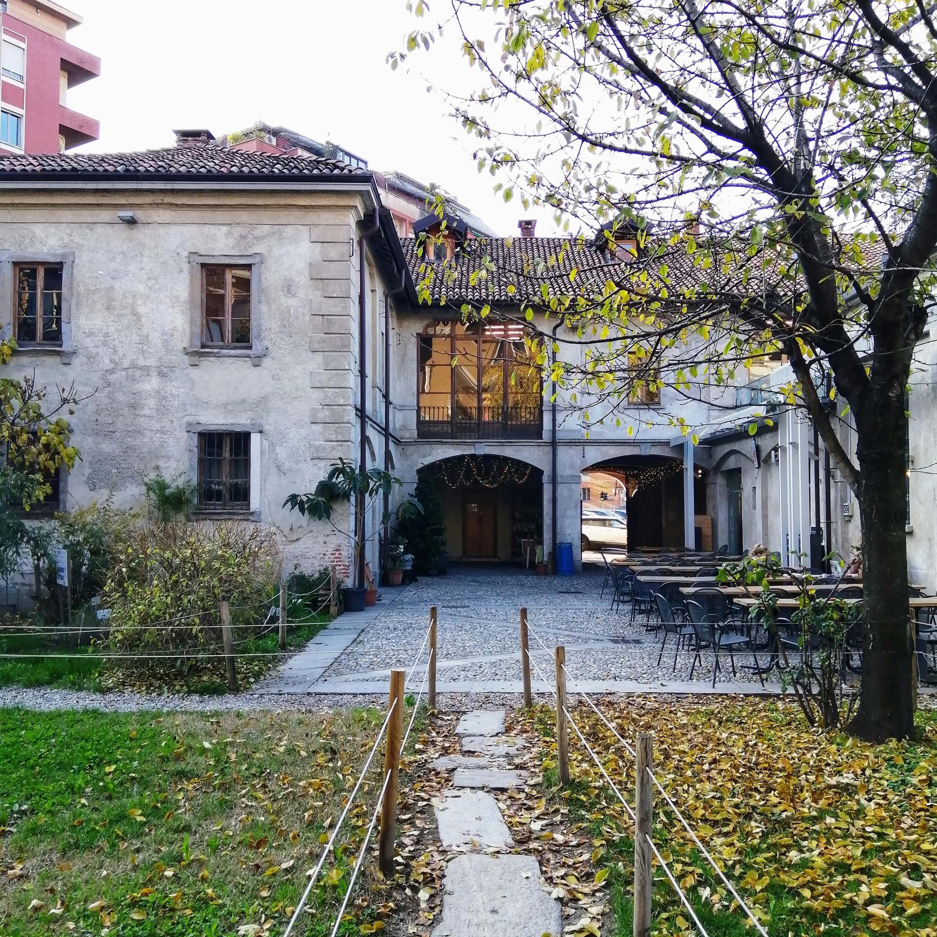 Corte Sud