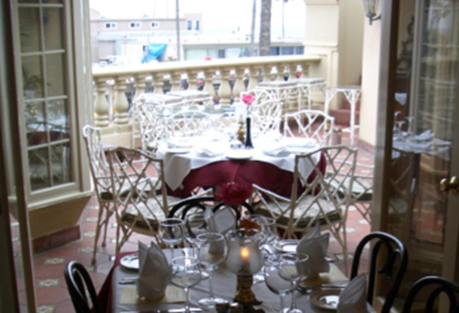 Doryman Parlor