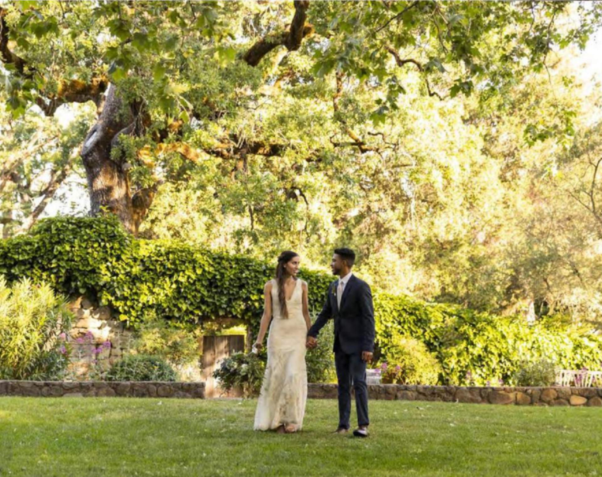 Acacia Lawn
