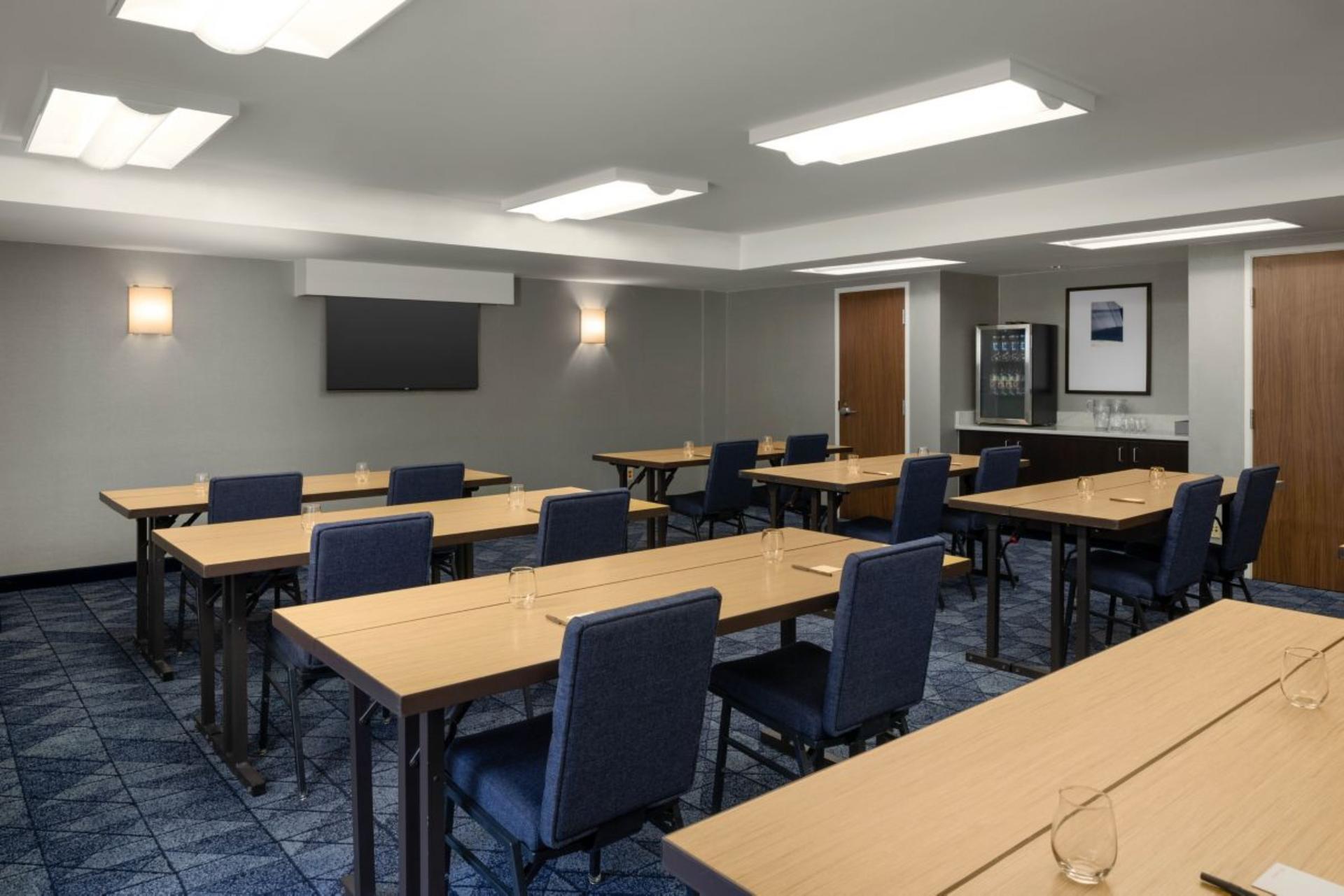 Garnet Conference Room