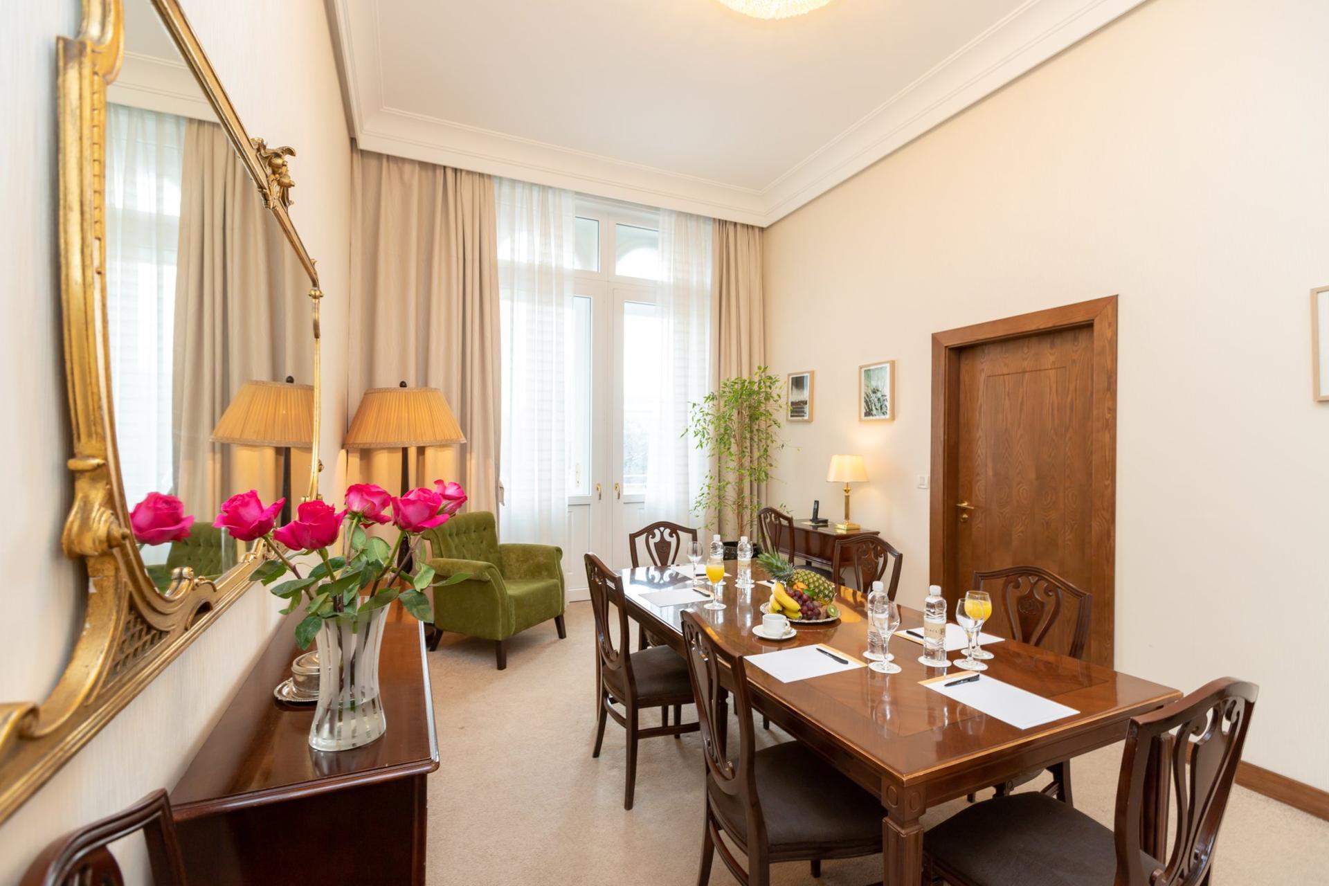 Business Suite