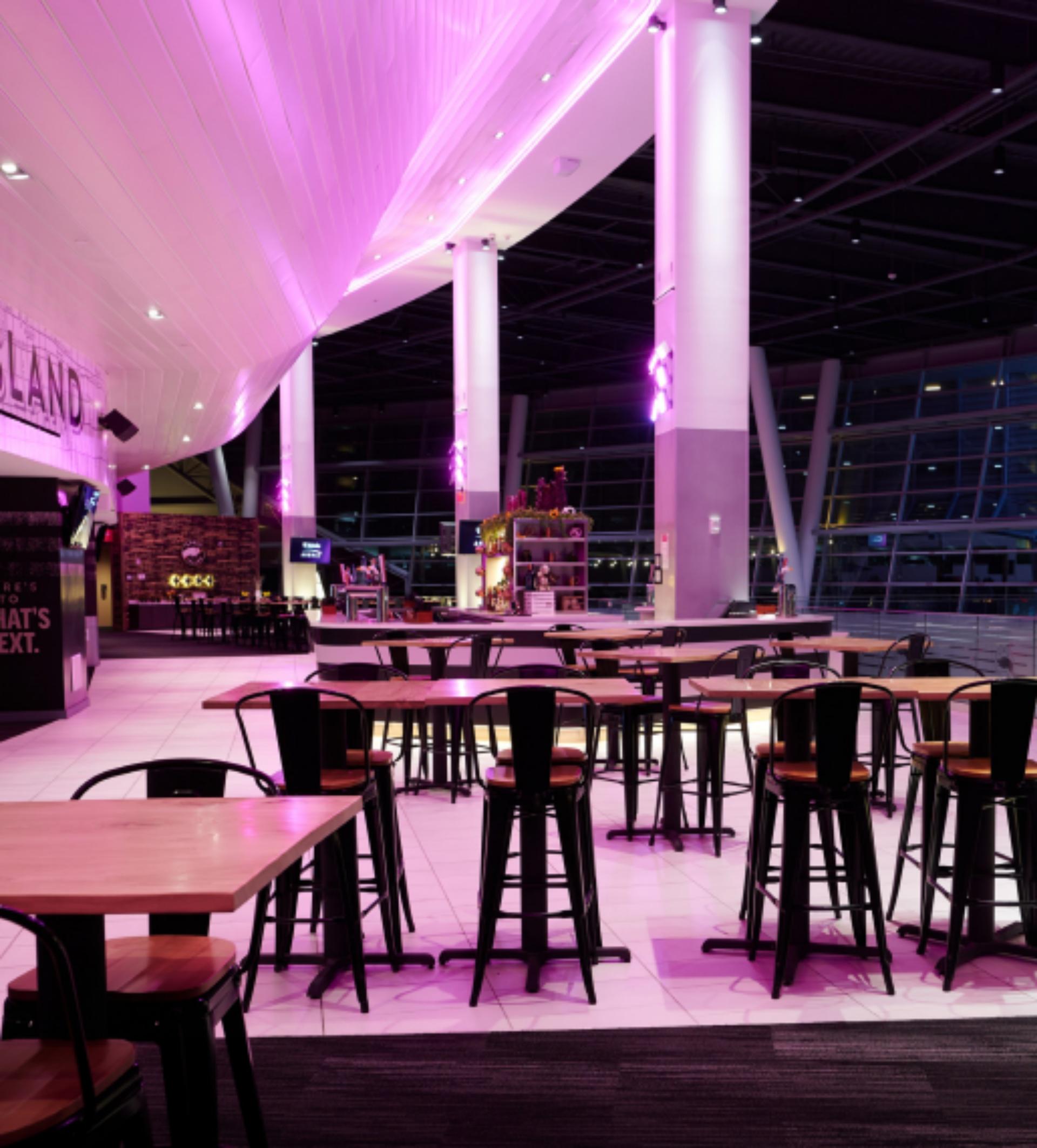 Goose Island Lounge