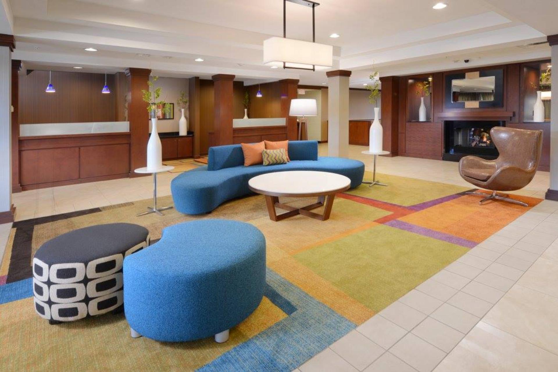 Ballroom Vestibule - Prefunction Space