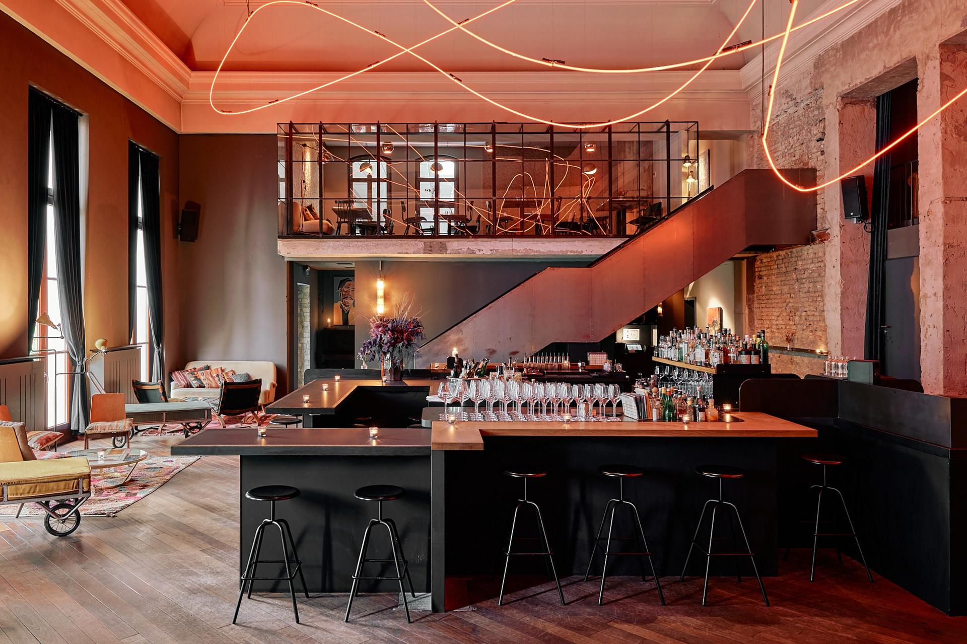 Full Buyout of KINK Bar & Restaurant