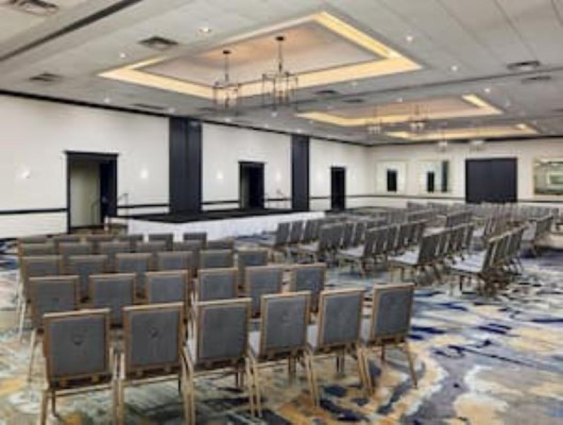 Salon III